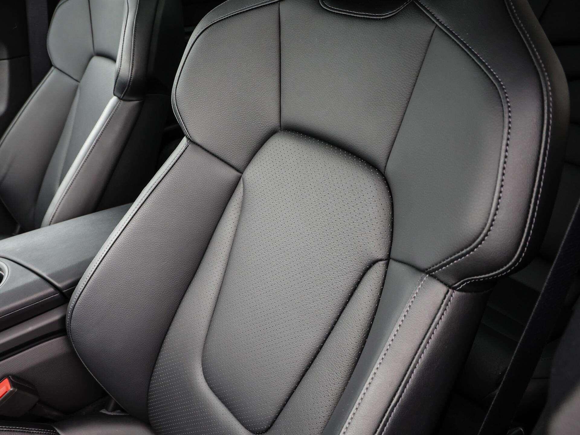 Porsche Taycan view 18