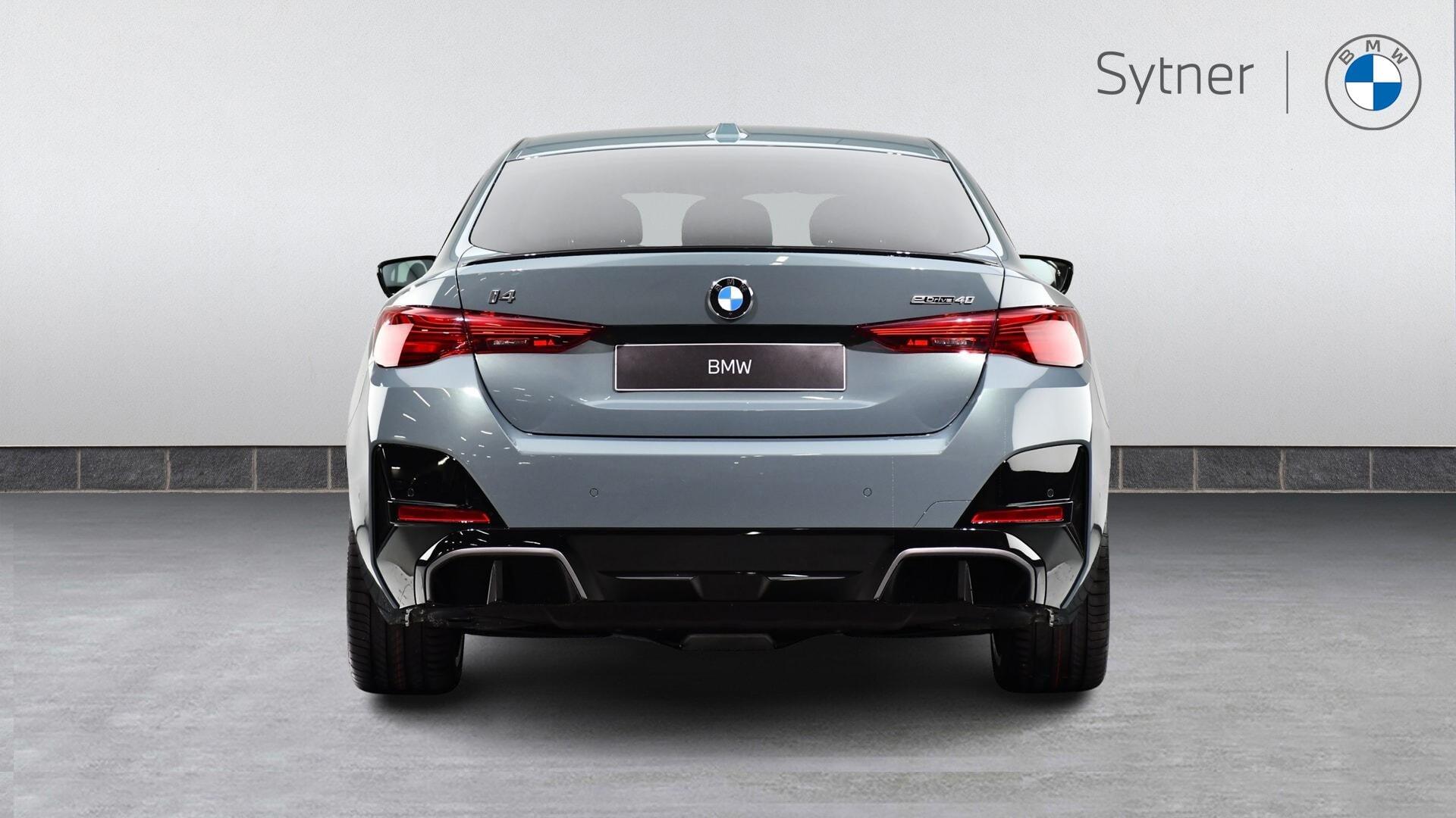 BMW i4 view 15