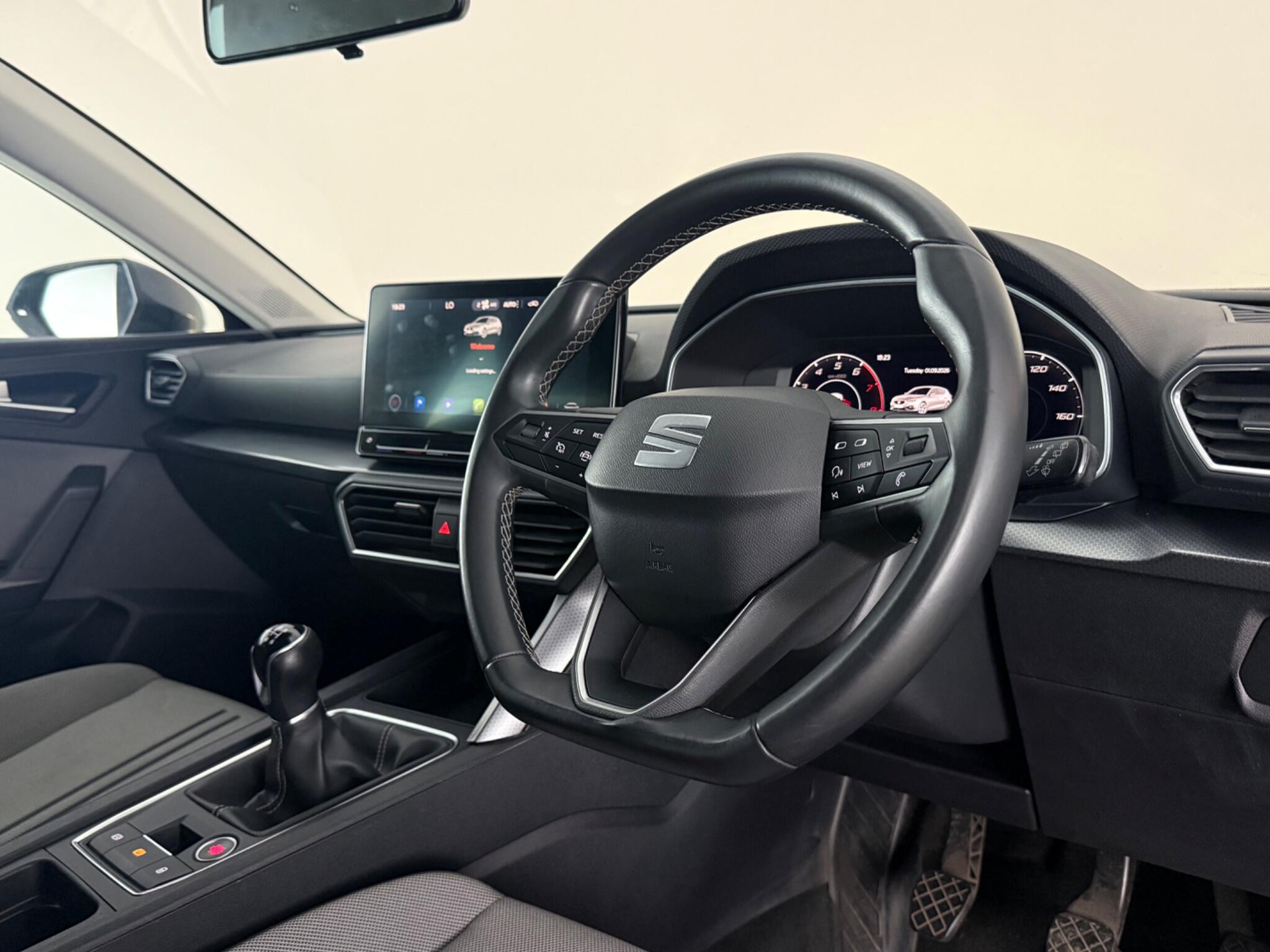 Seat Leon view 3
