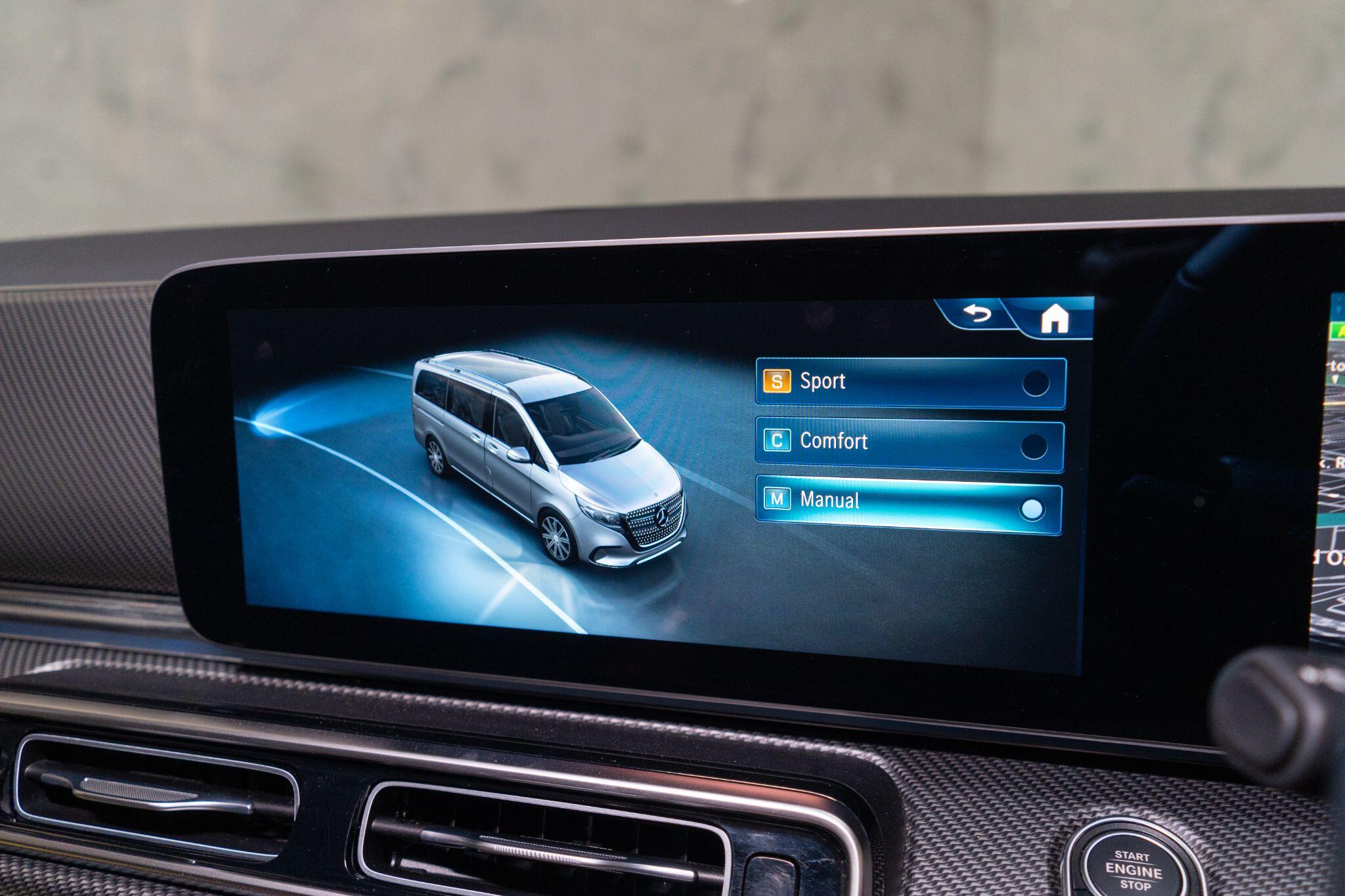 Mercedes-Benz V-Class view 25
