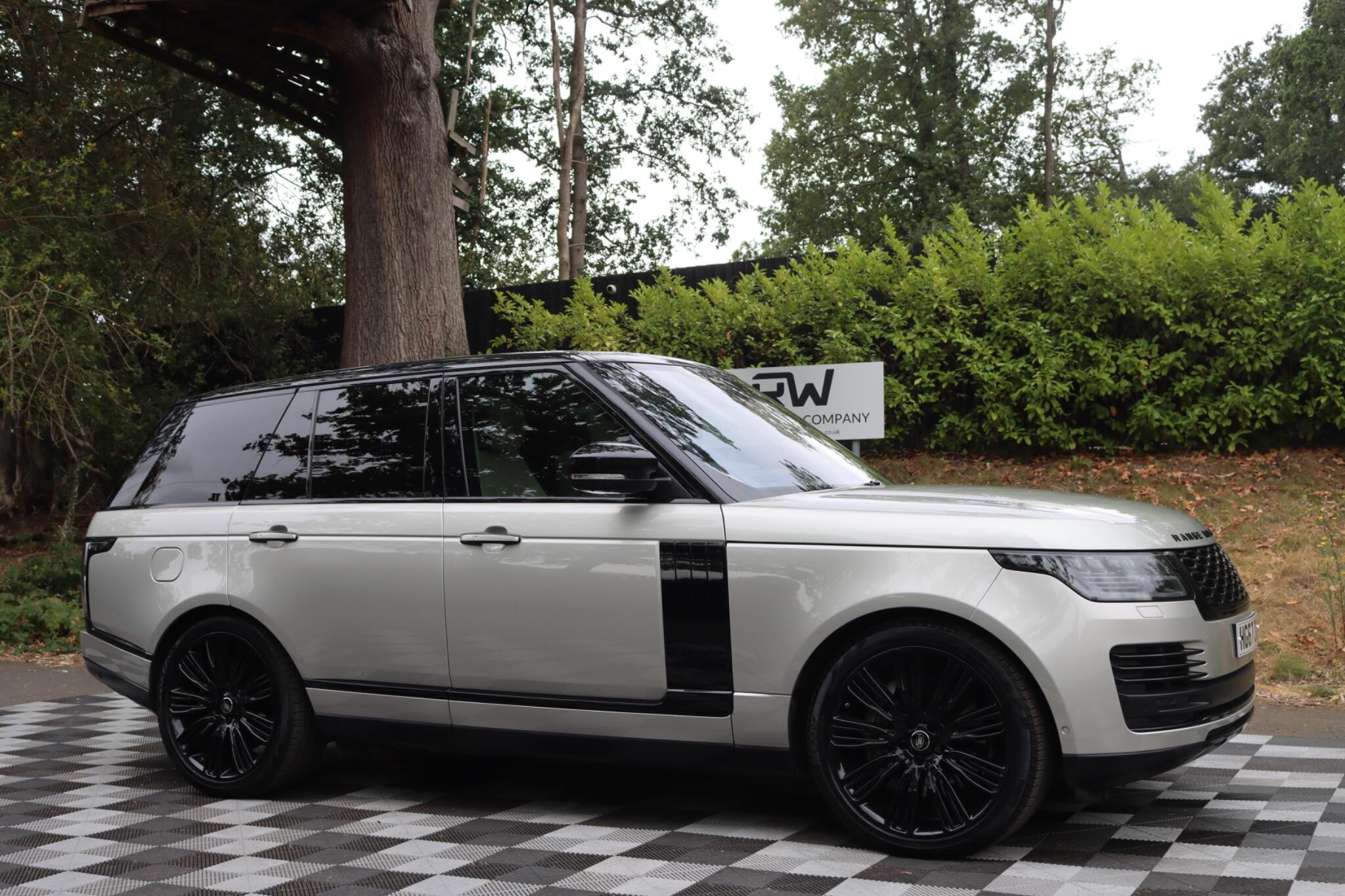 Land Rover Range Rover view 40