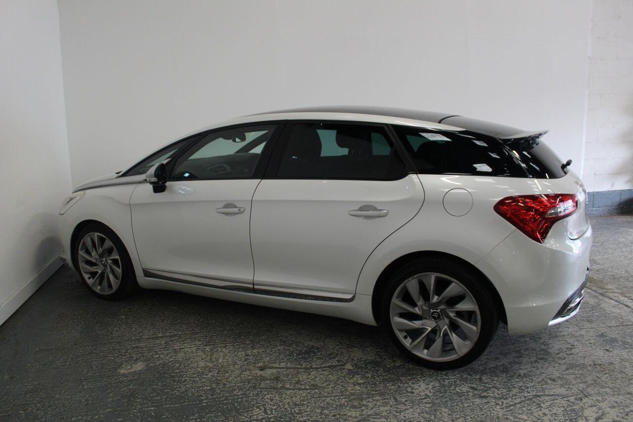 Citroen DS5 view 10