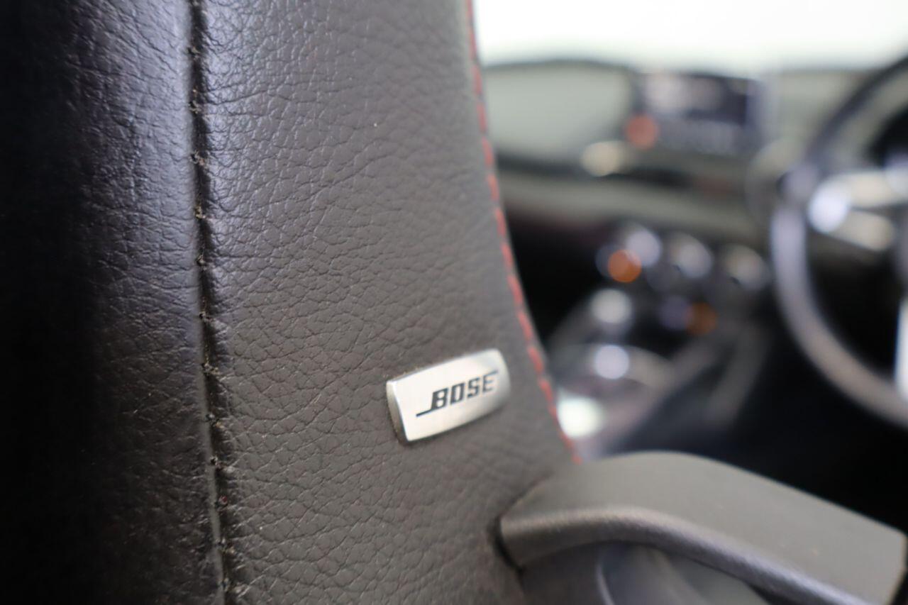 Mazda MX-5 view 13