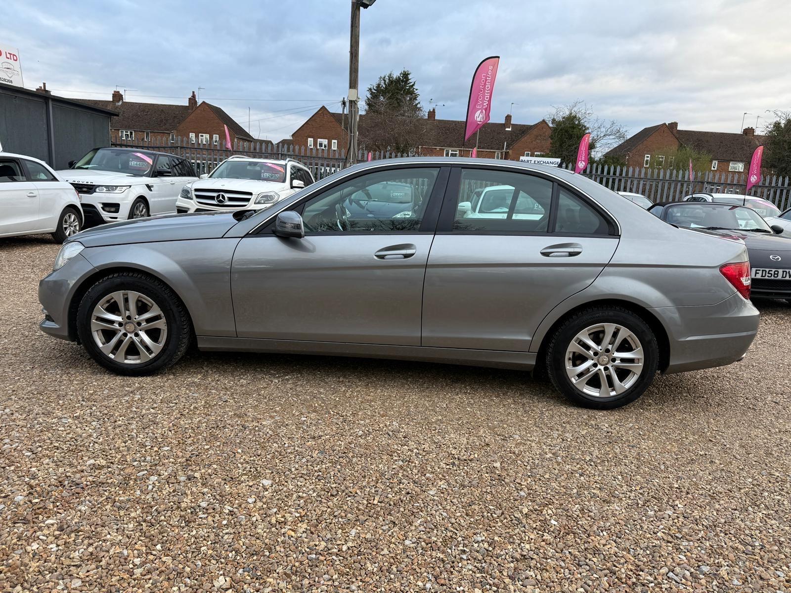 Mercedes-Benz C Class view 17