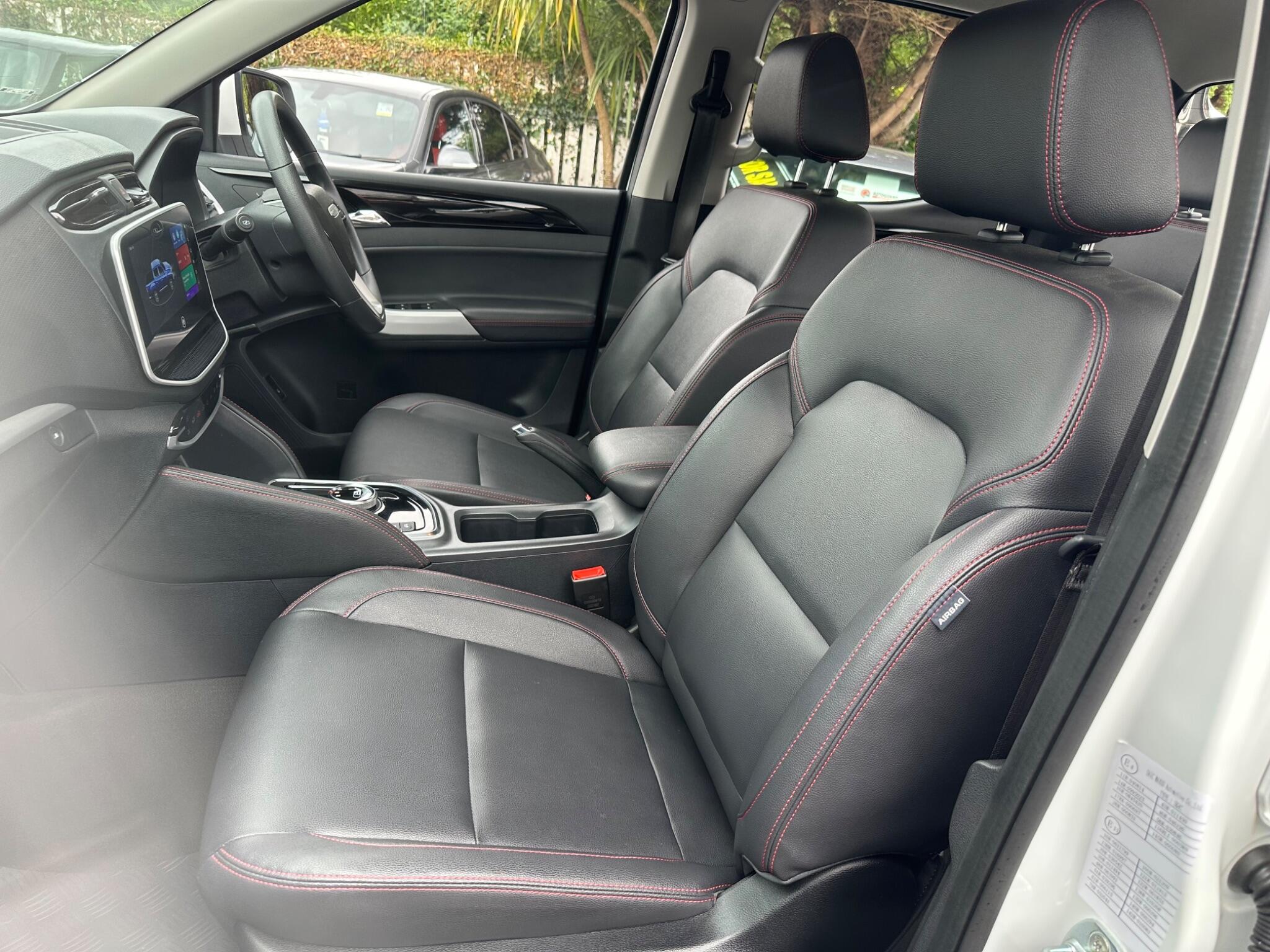 Maxus T90ev view 13