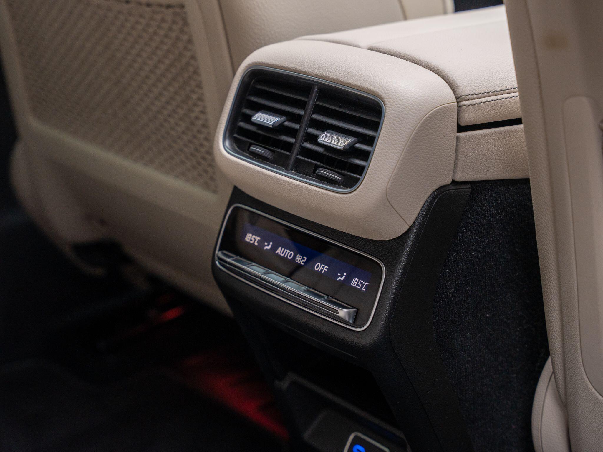 Mercedes-Benz GLE view 51
