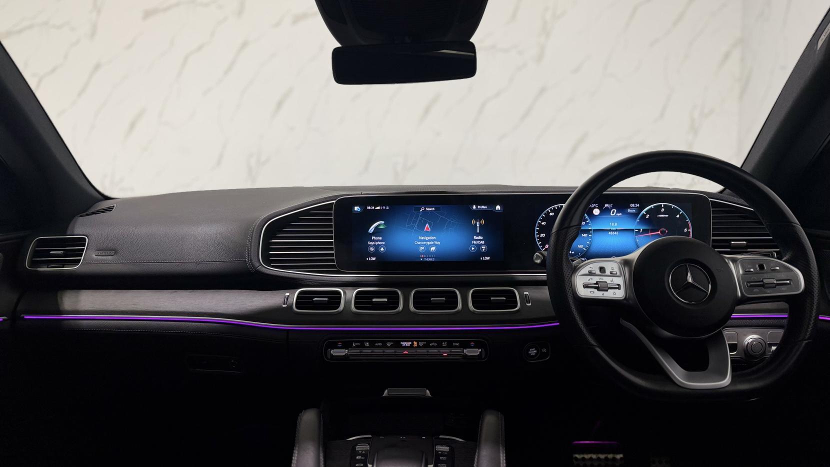 Mercedes-Benz Gle view 20