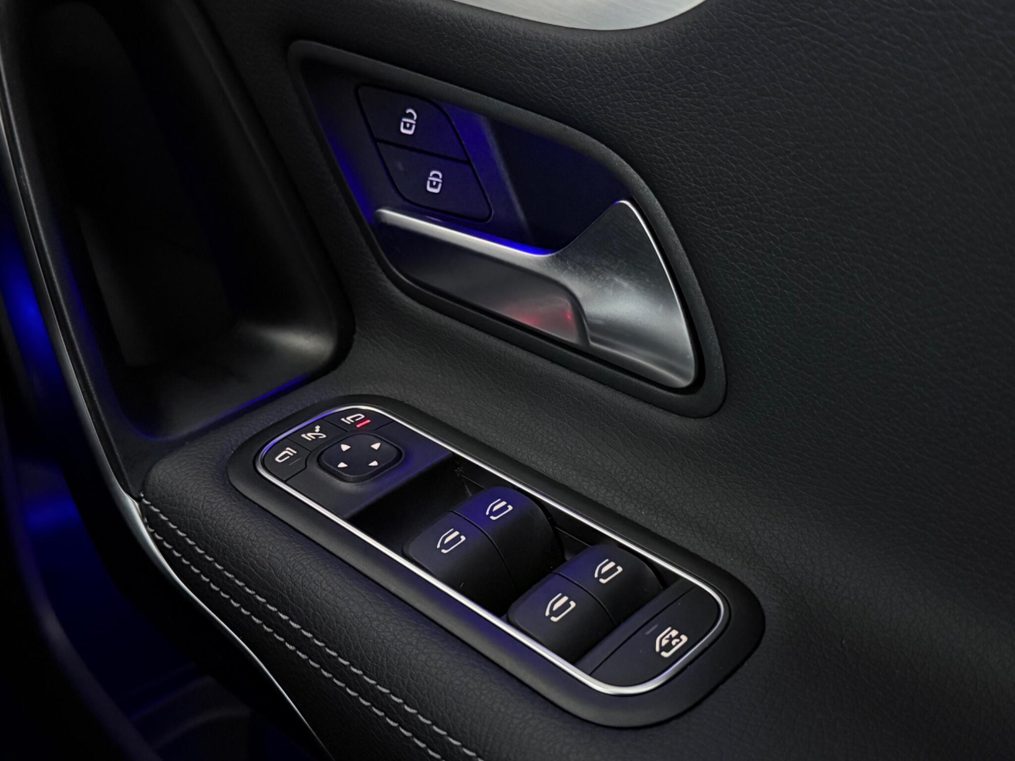 Mercedes-Benz Cla view 21