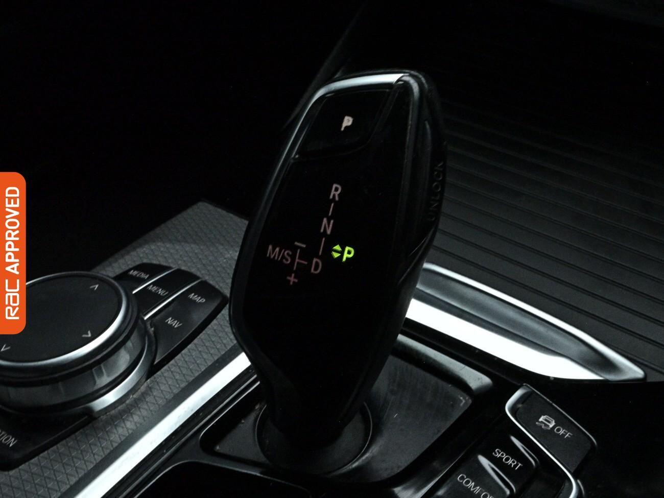 BMW X3 view 17