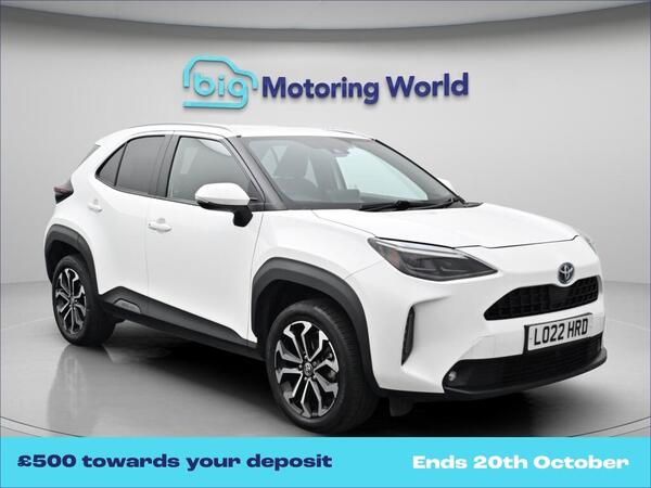 White 2022 Toyota Yaris Cross Estate Front-wheel drive Automatic