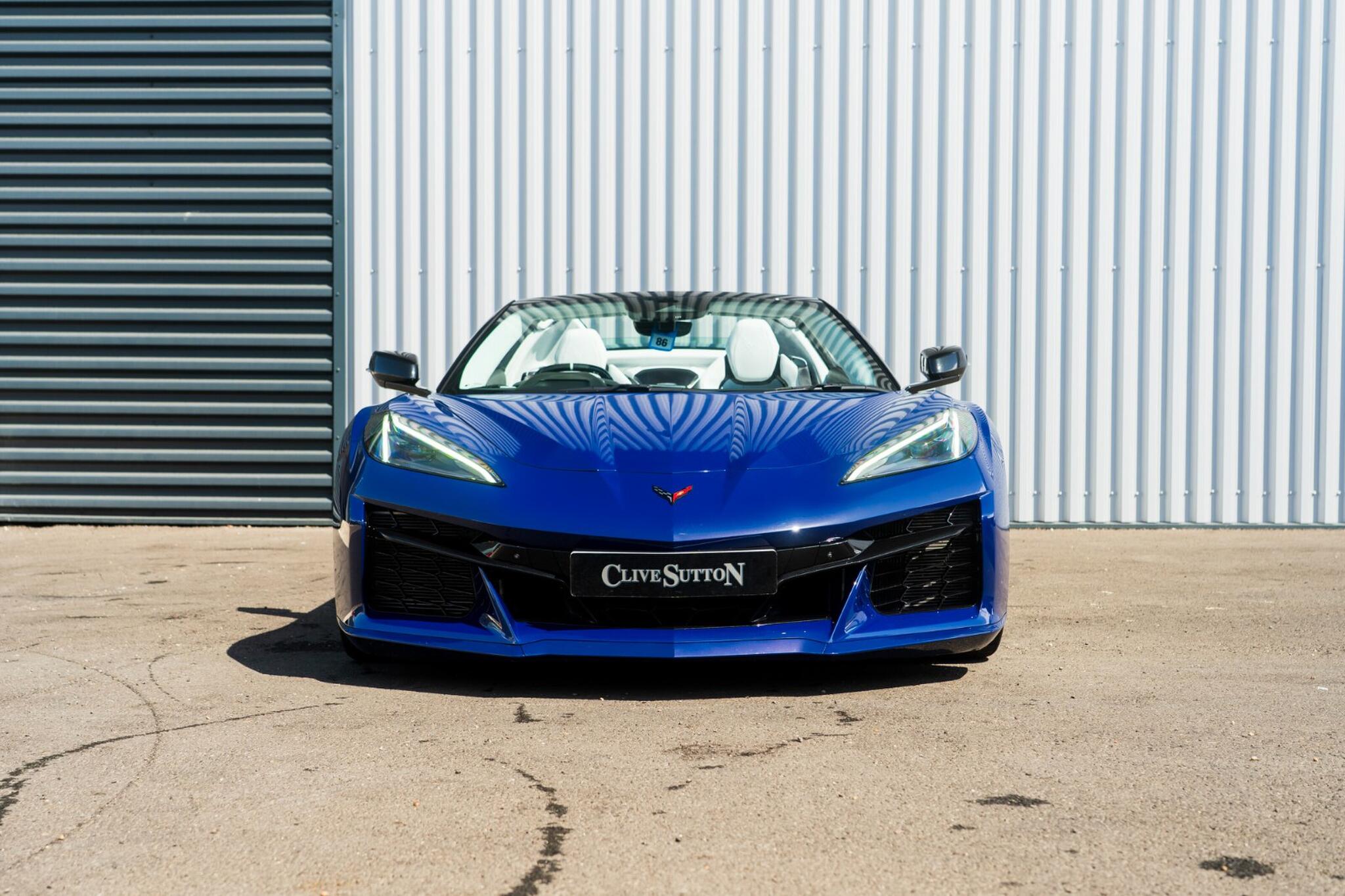 Chevrolet Corvette view 16