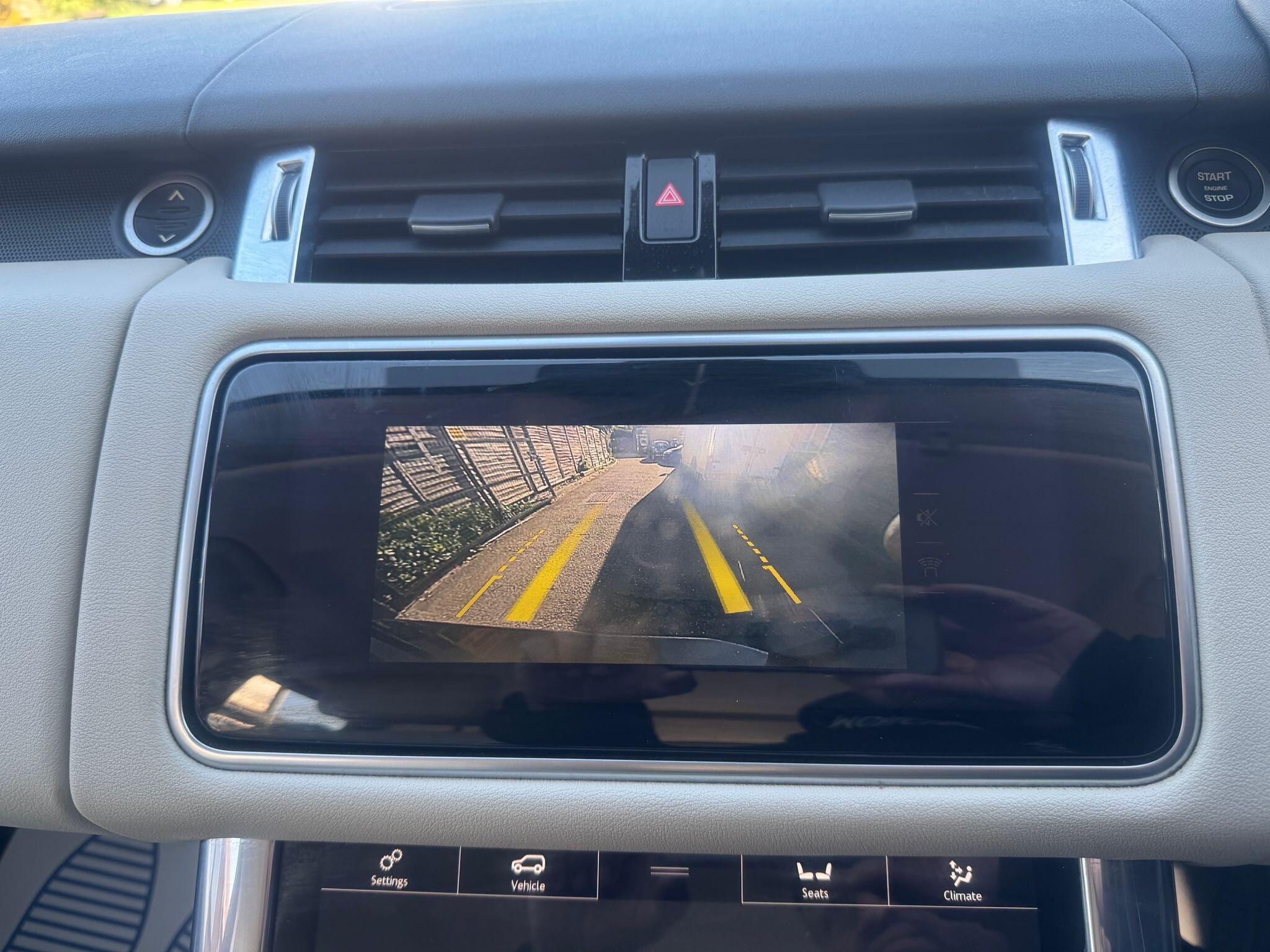 Land Rover Range Rover Sport view 15