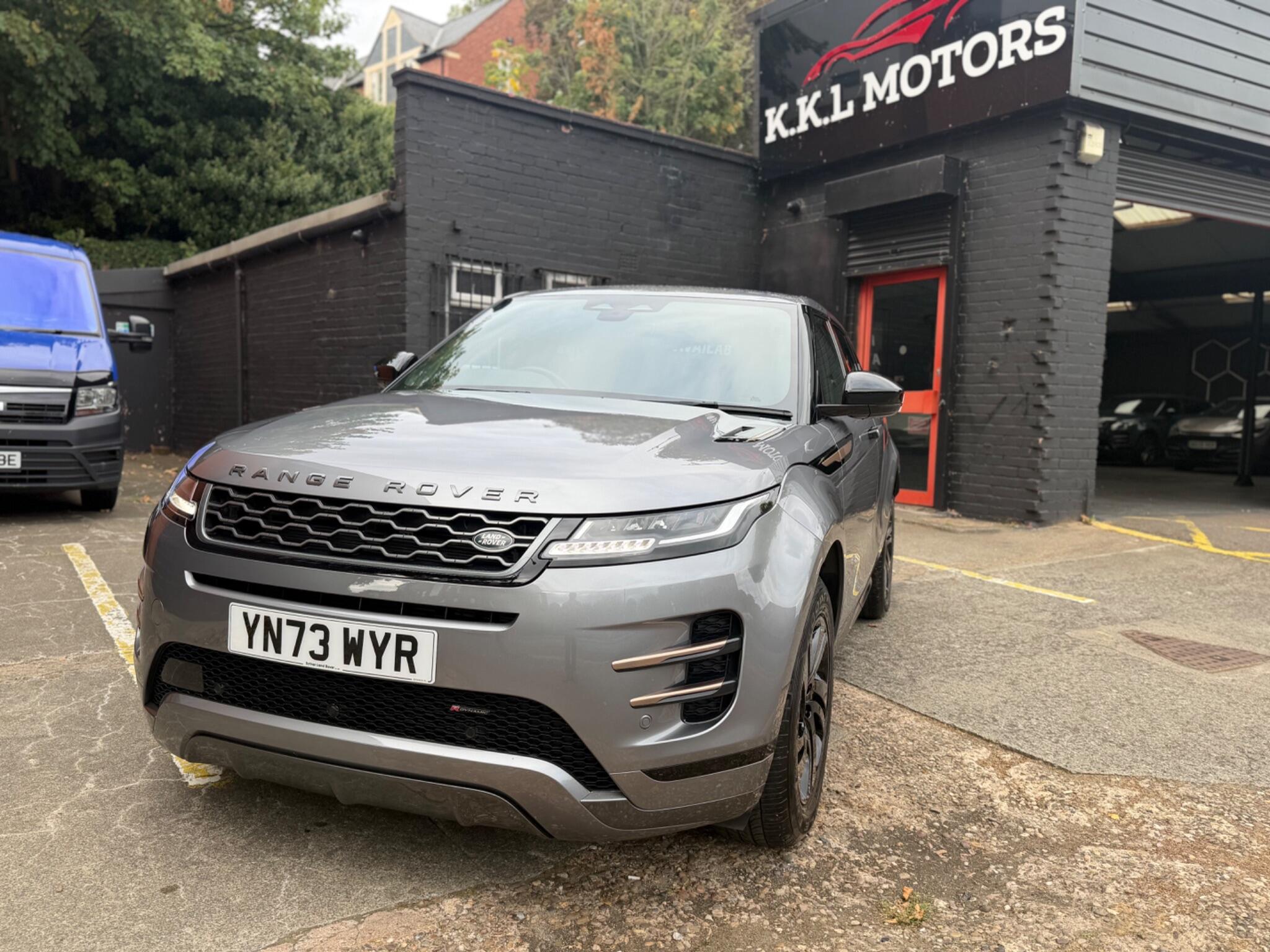 Land Rover Range Rover Evoque view 2