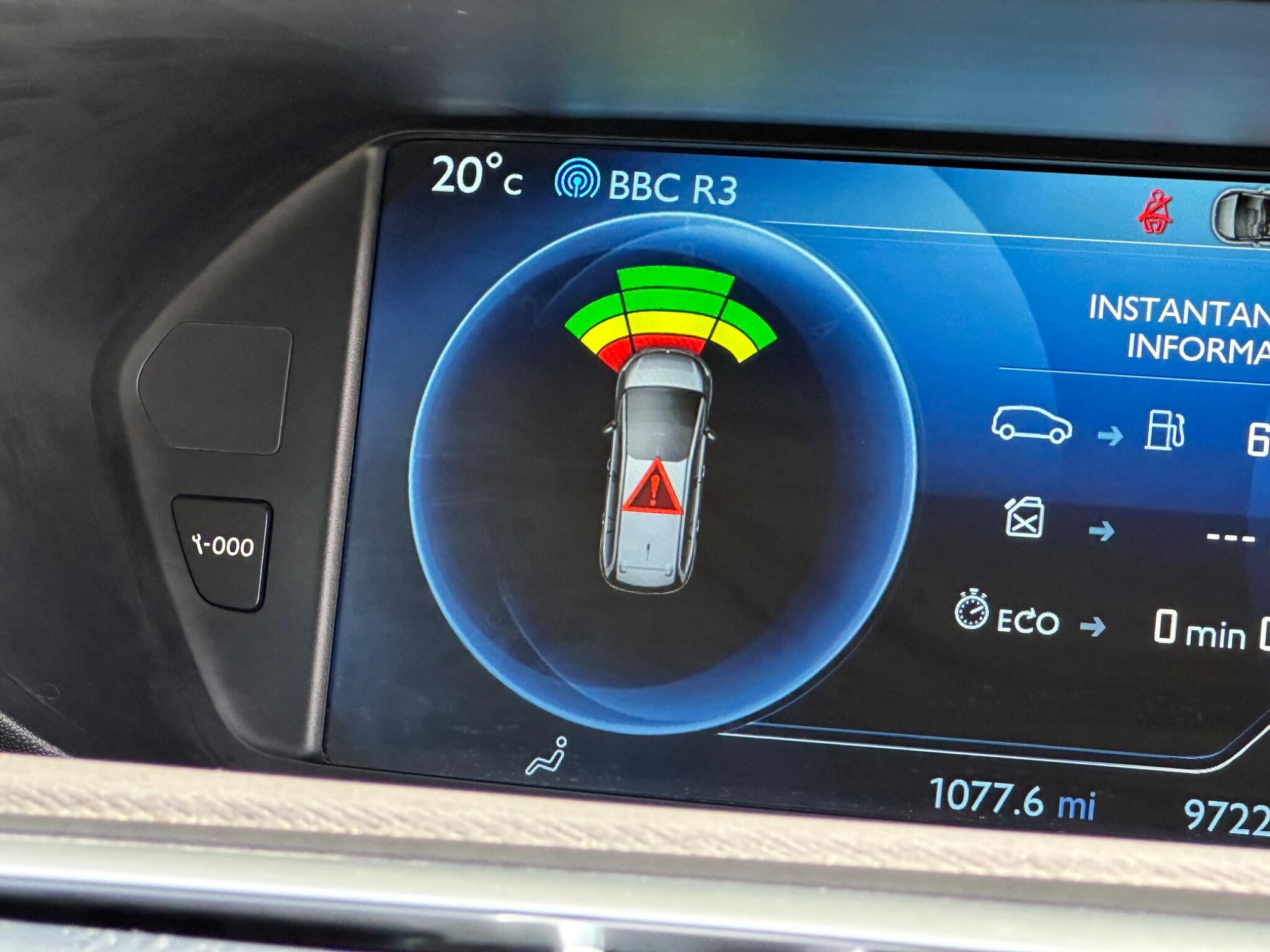 Citroen Grand C4 Picasso view 45
