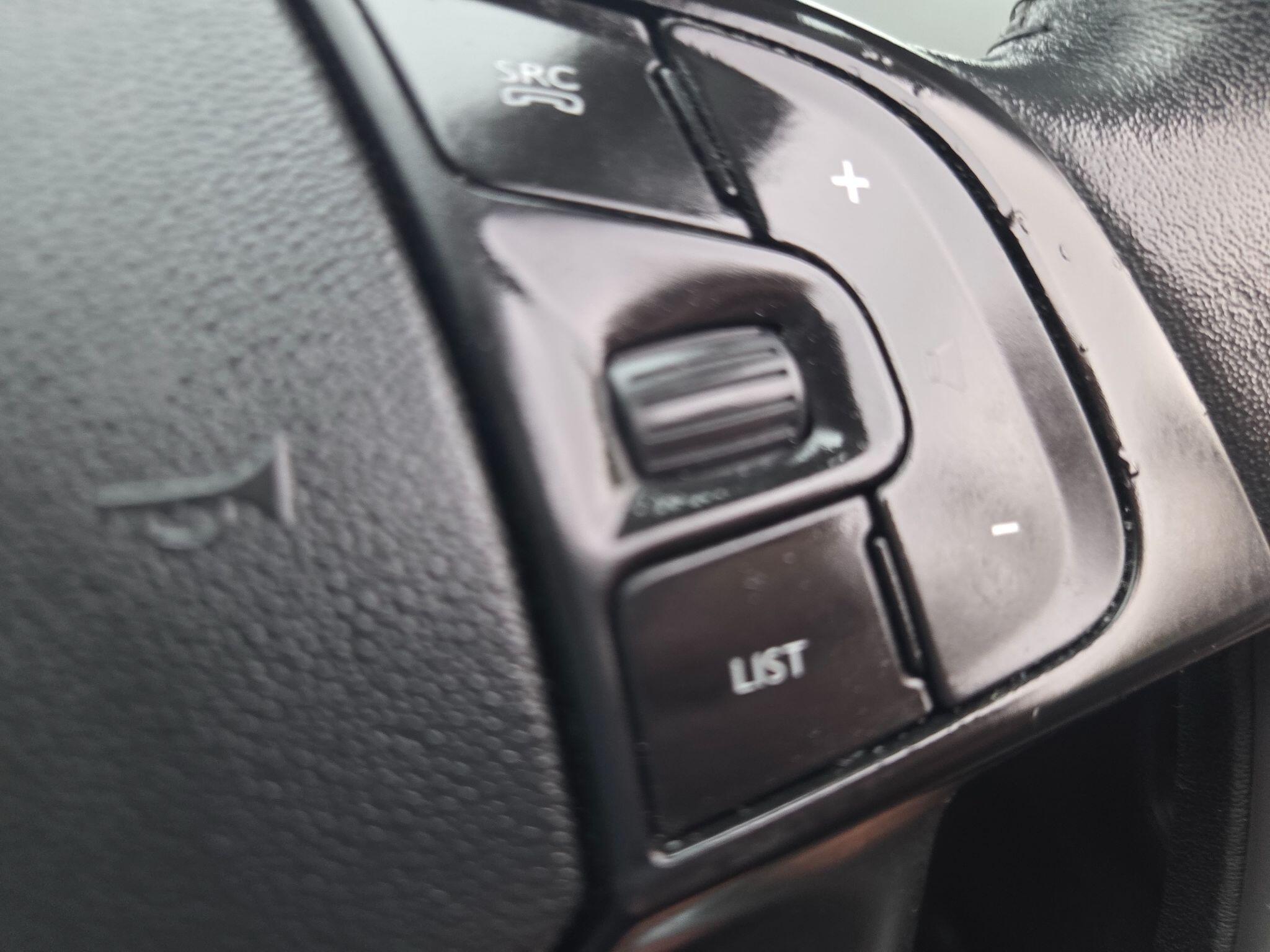 Citroen C4 Picasso view 14