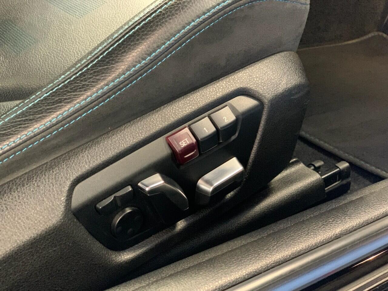 BMW M2 view 31