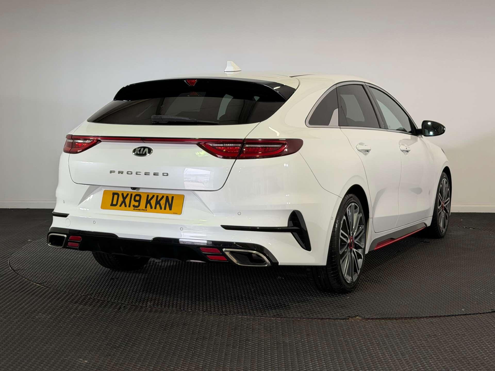 Kia Proceed view 7
