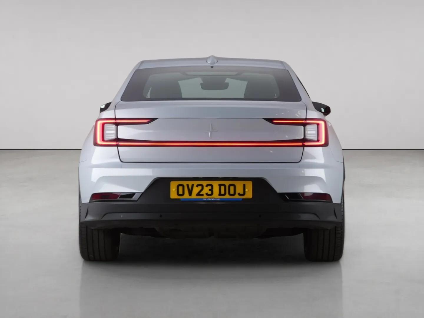 Polestar 2 view 6