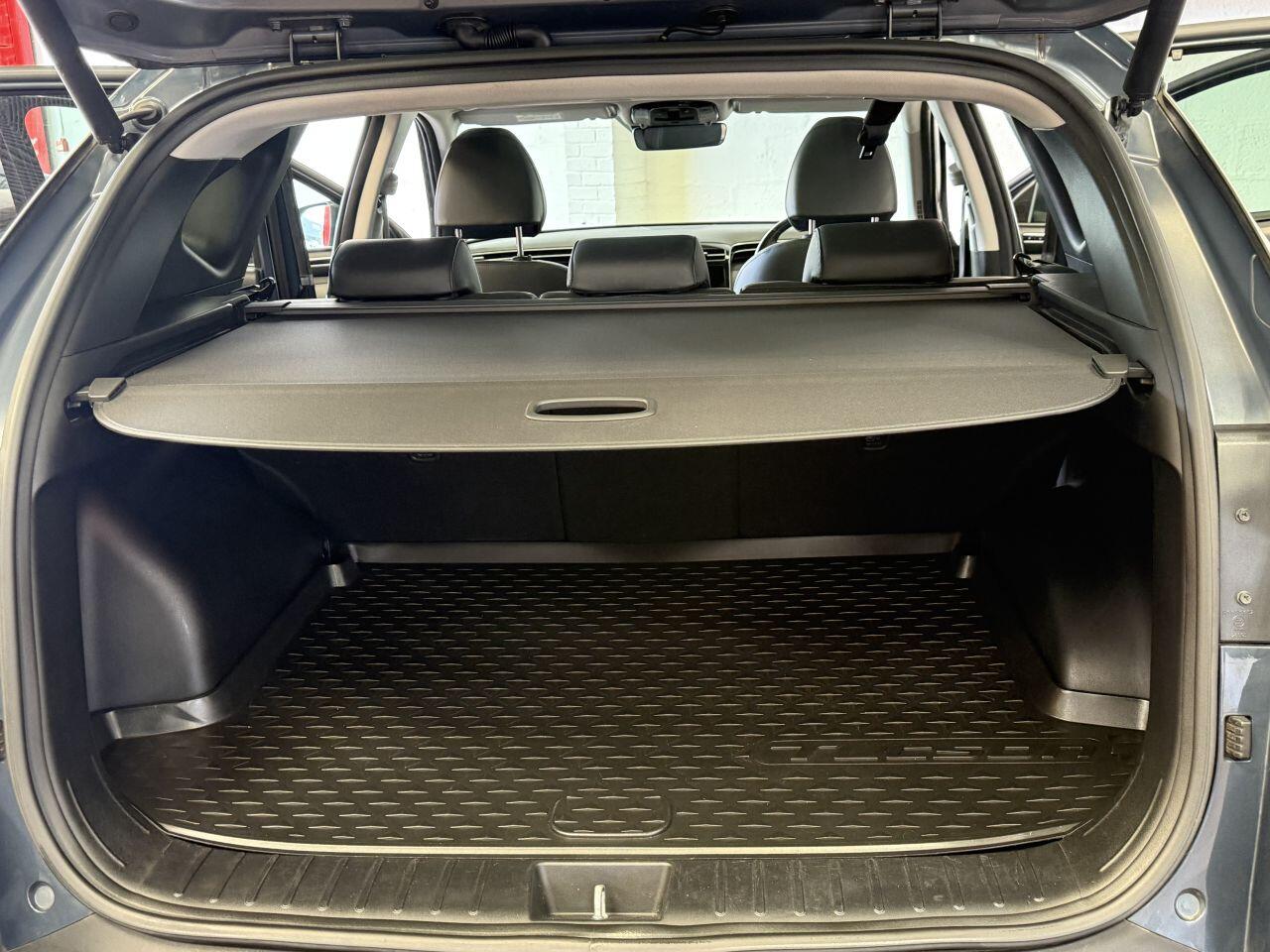 Hyundai Tucson view 17