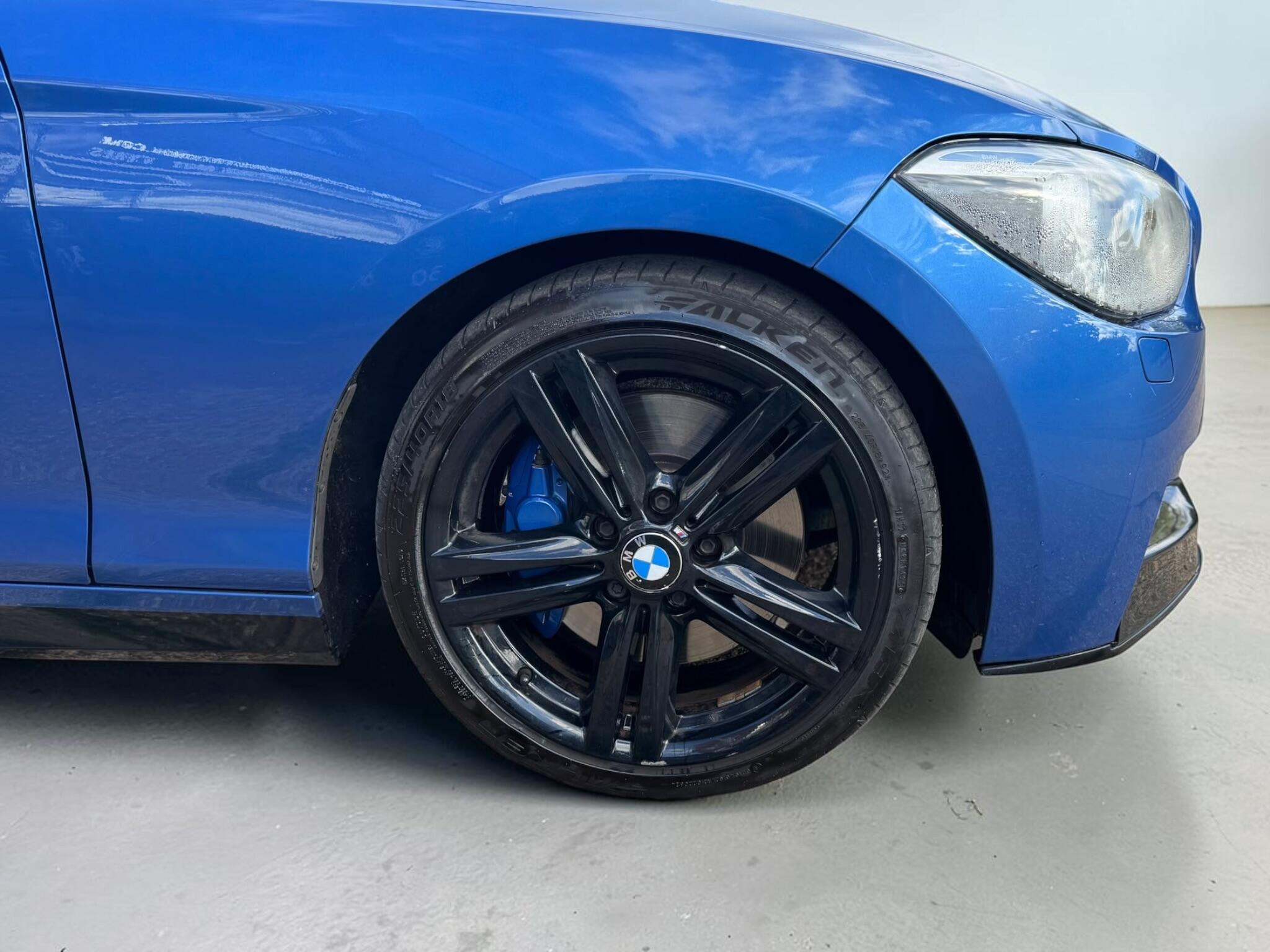 BMW 1 Series view 29