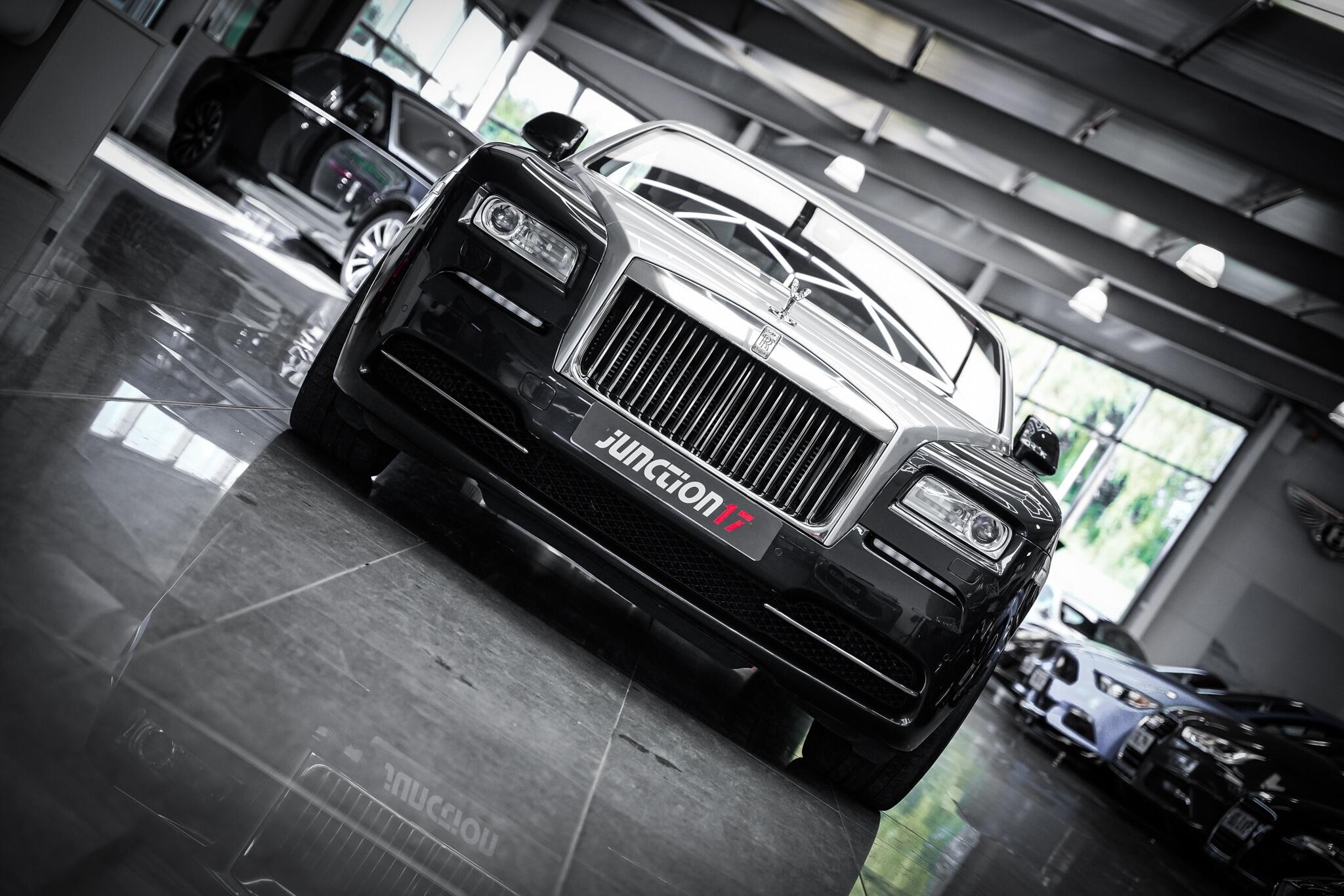 Rolls-Royce Wraith view 12