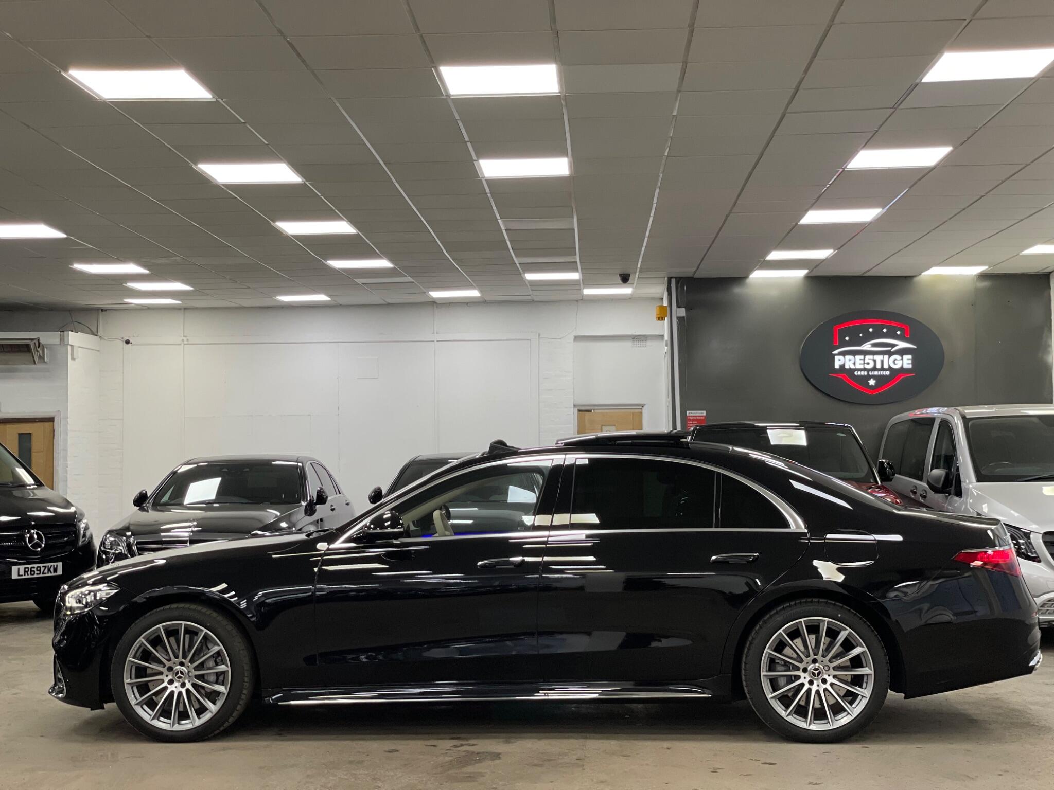 Mercedes-Benz S-Class view 14