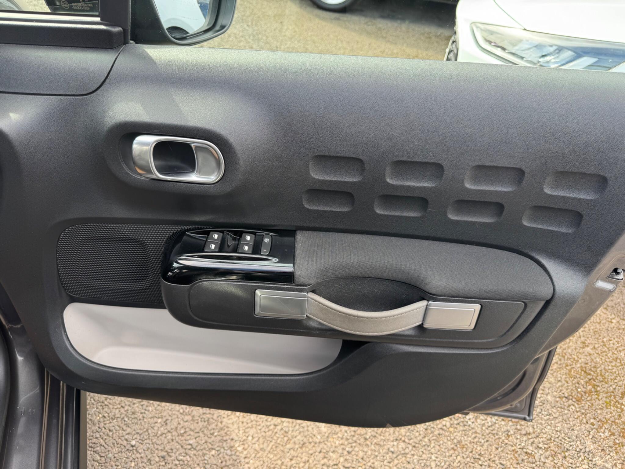 Citroen C3 view 25