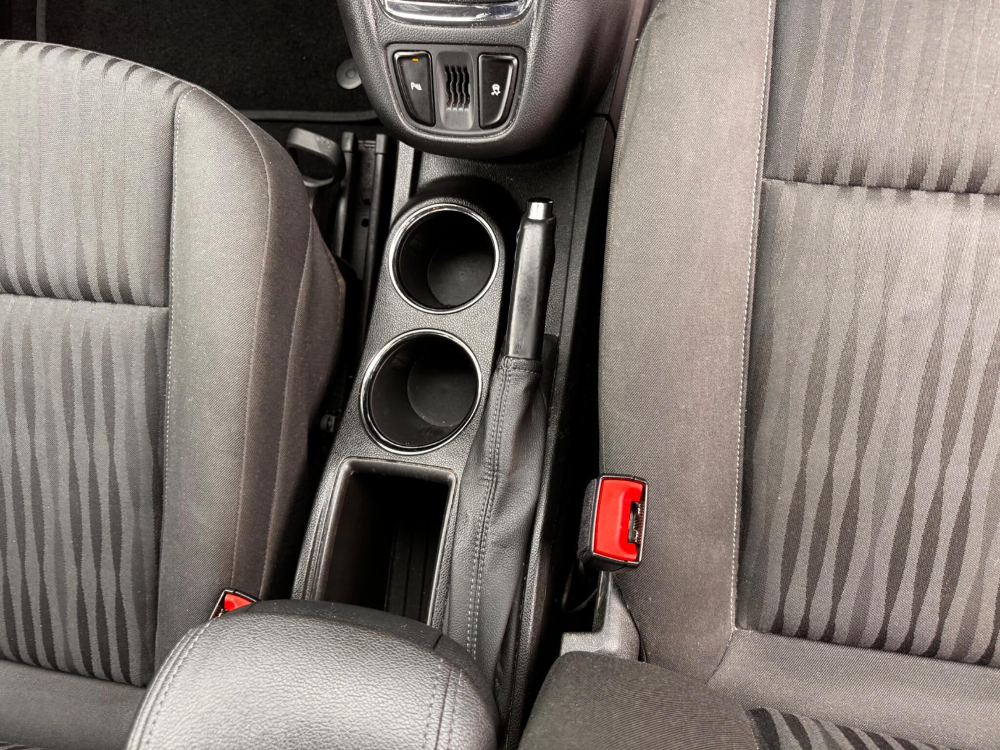 Vauxhall Zafira Tourer view 15