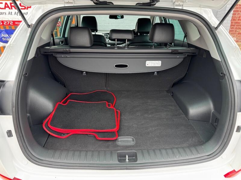 Hyundai Tucson view 14