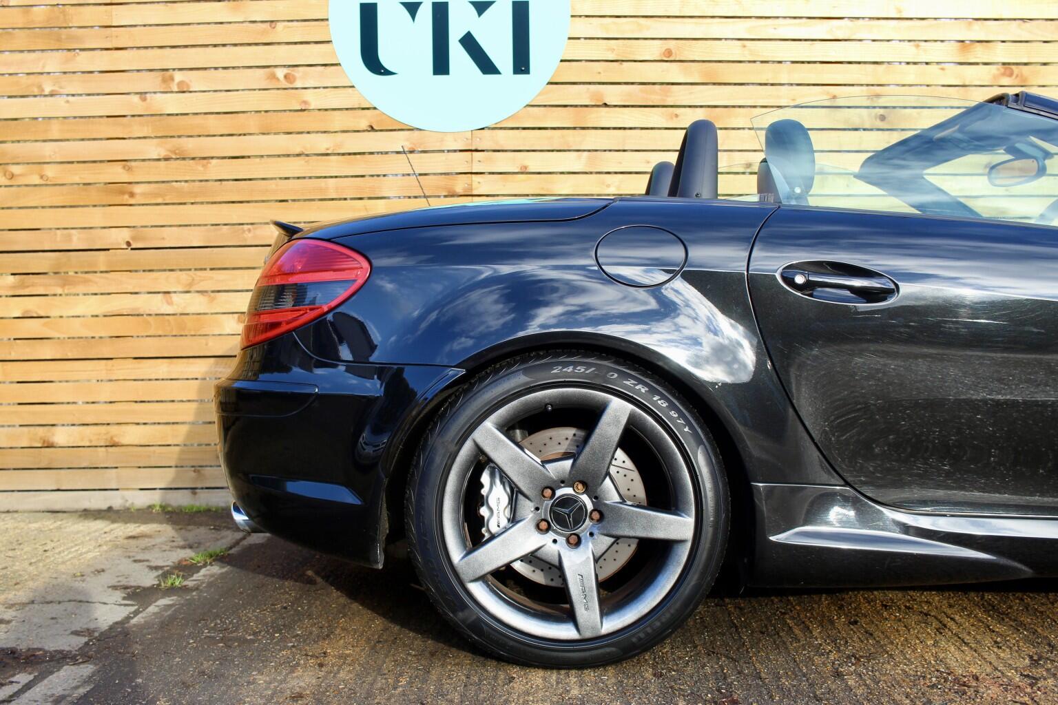 Mercedes-Benz SLK view 31