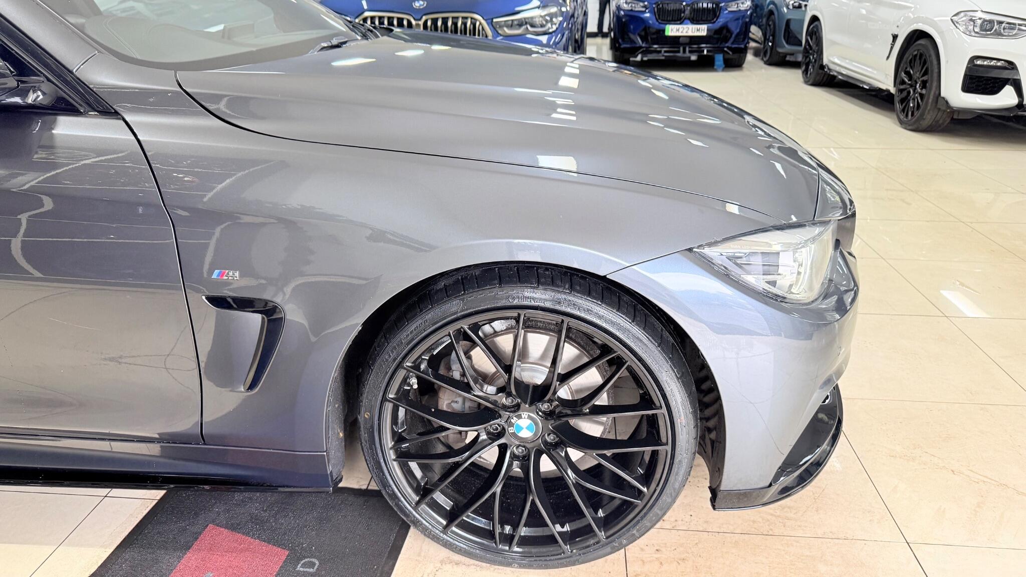 BMW 4 Series view 17