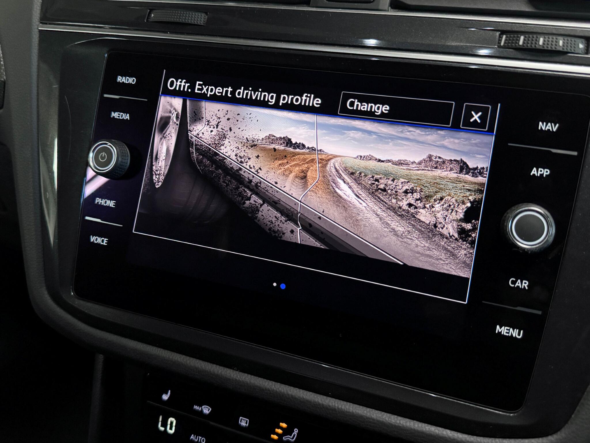 Volkswagen Tiguan view 63