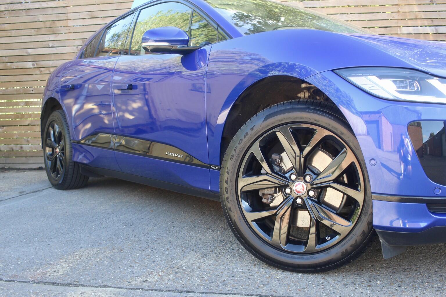 Jaguar I-Pace view 45