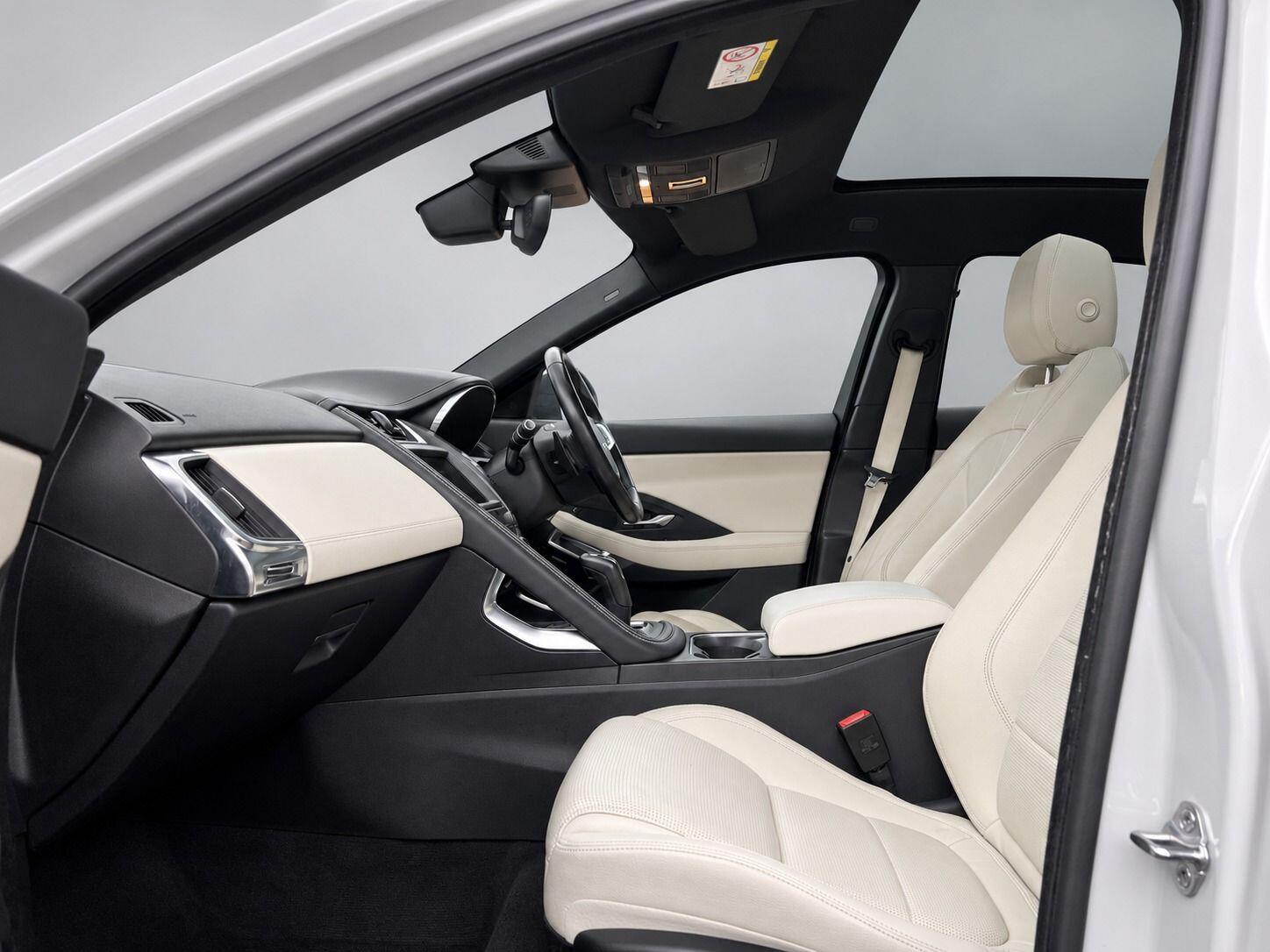 Jaguar E-Pace view 38