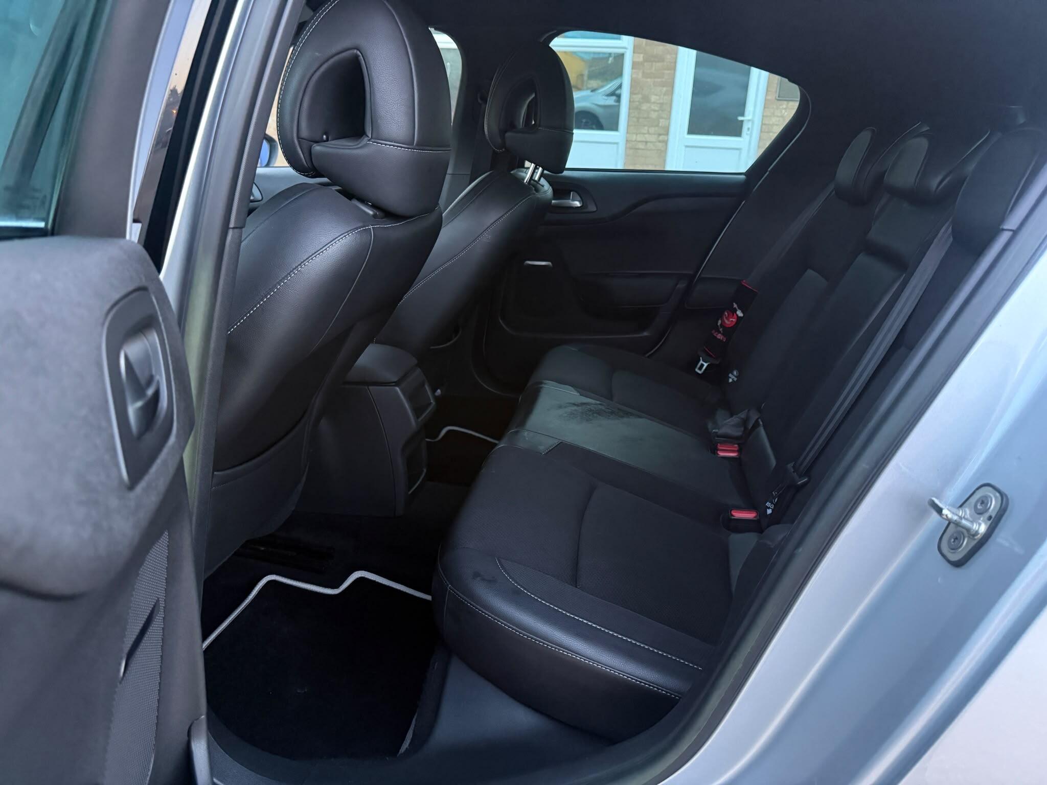 Citroen DS4 view 7