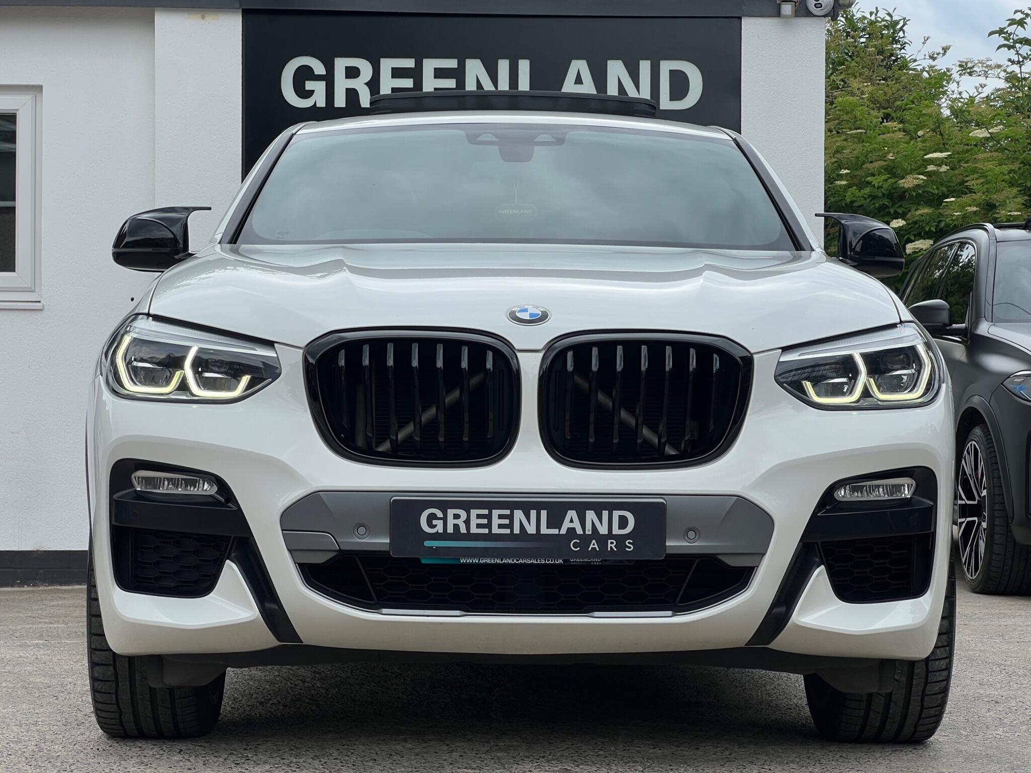 BMW X4 view 17