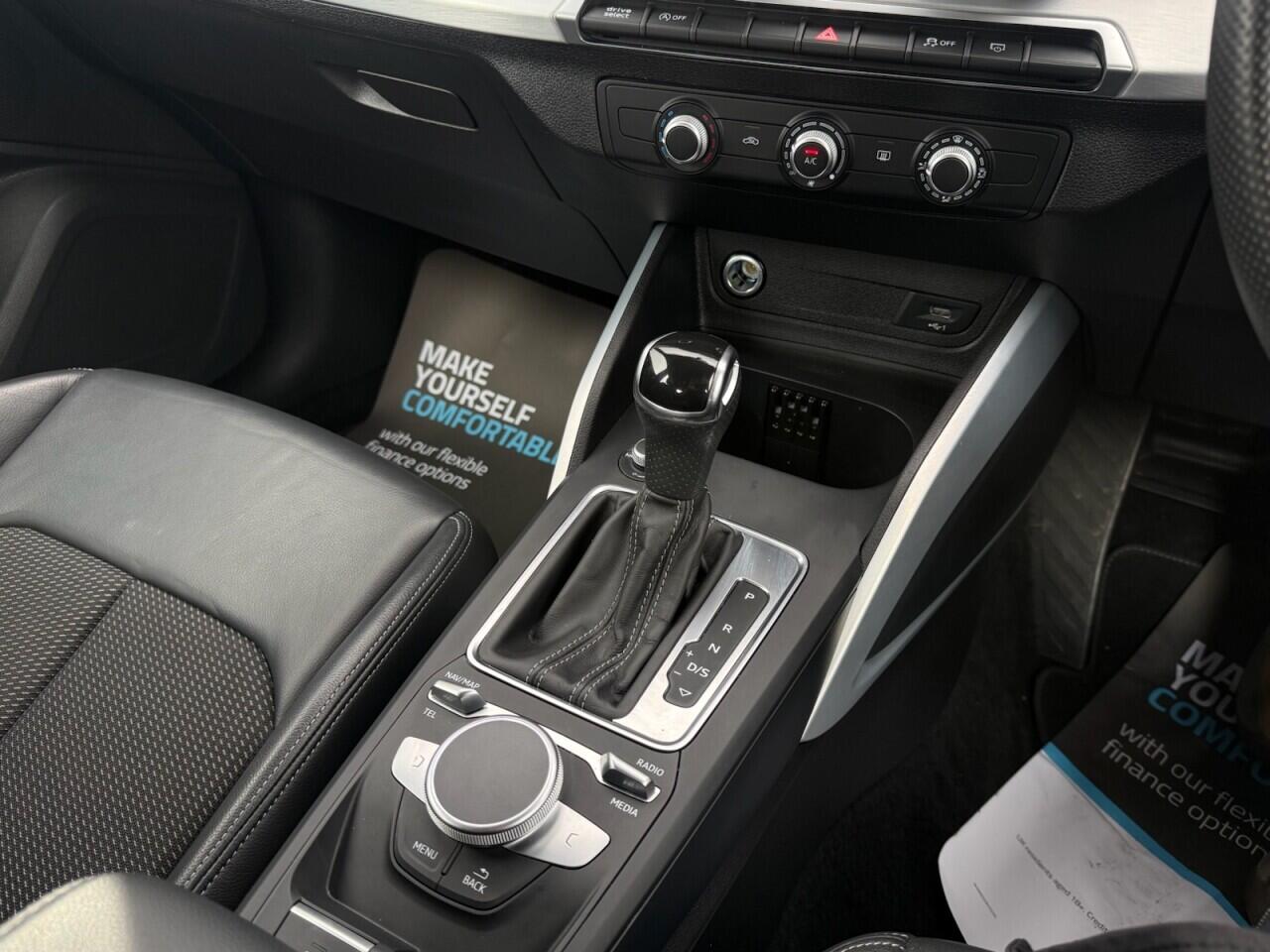 Audi Q2 view 22