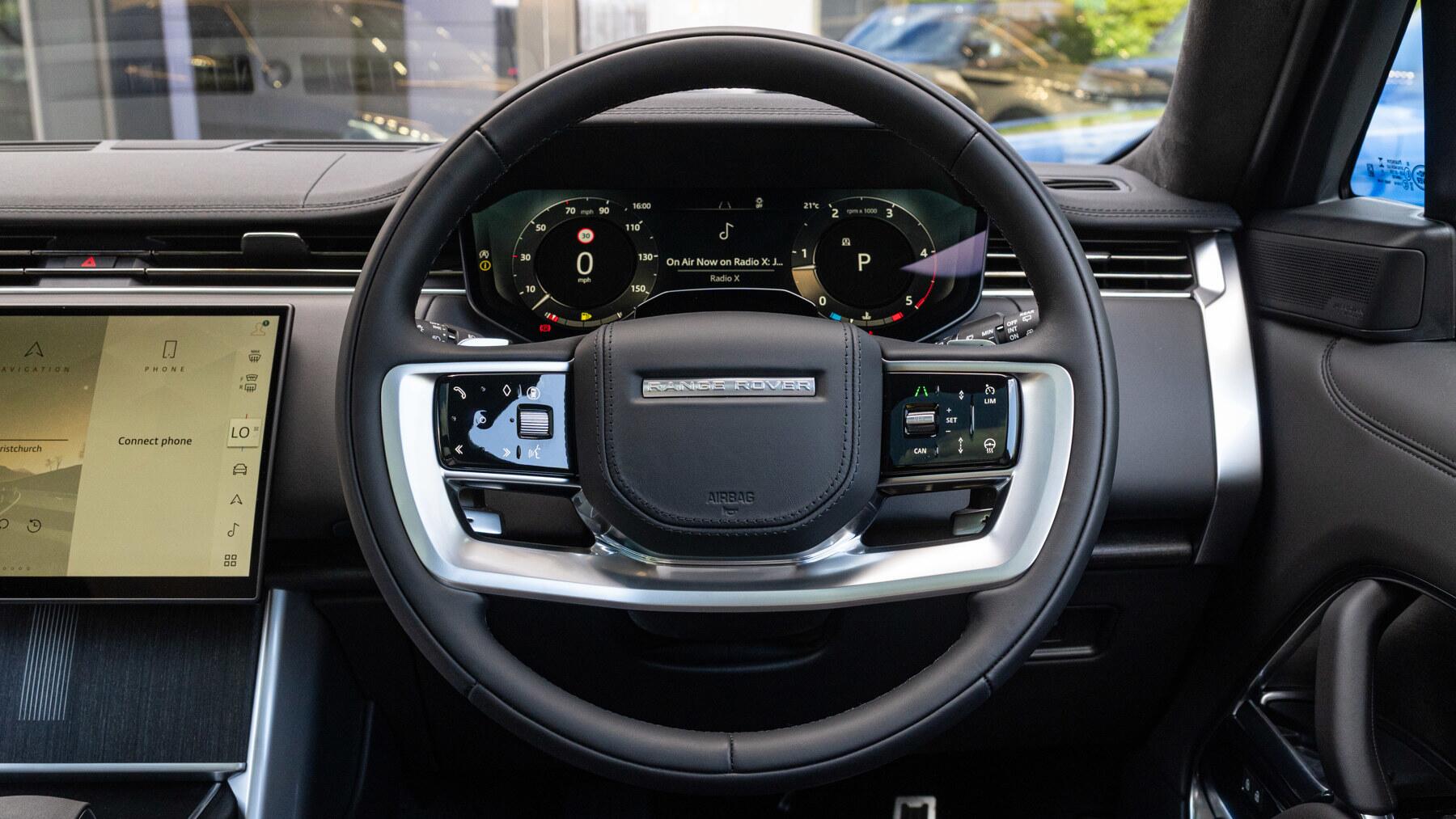 Land Rover Range Rover view 19
