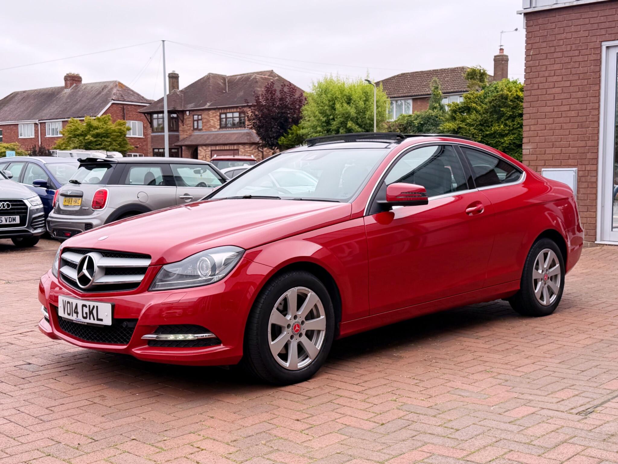 Mercedes-Benz C-Class view 39