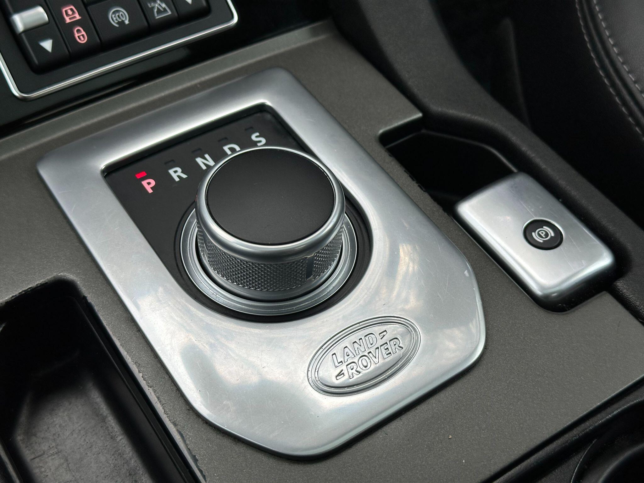 Land Rover Discovery view 27