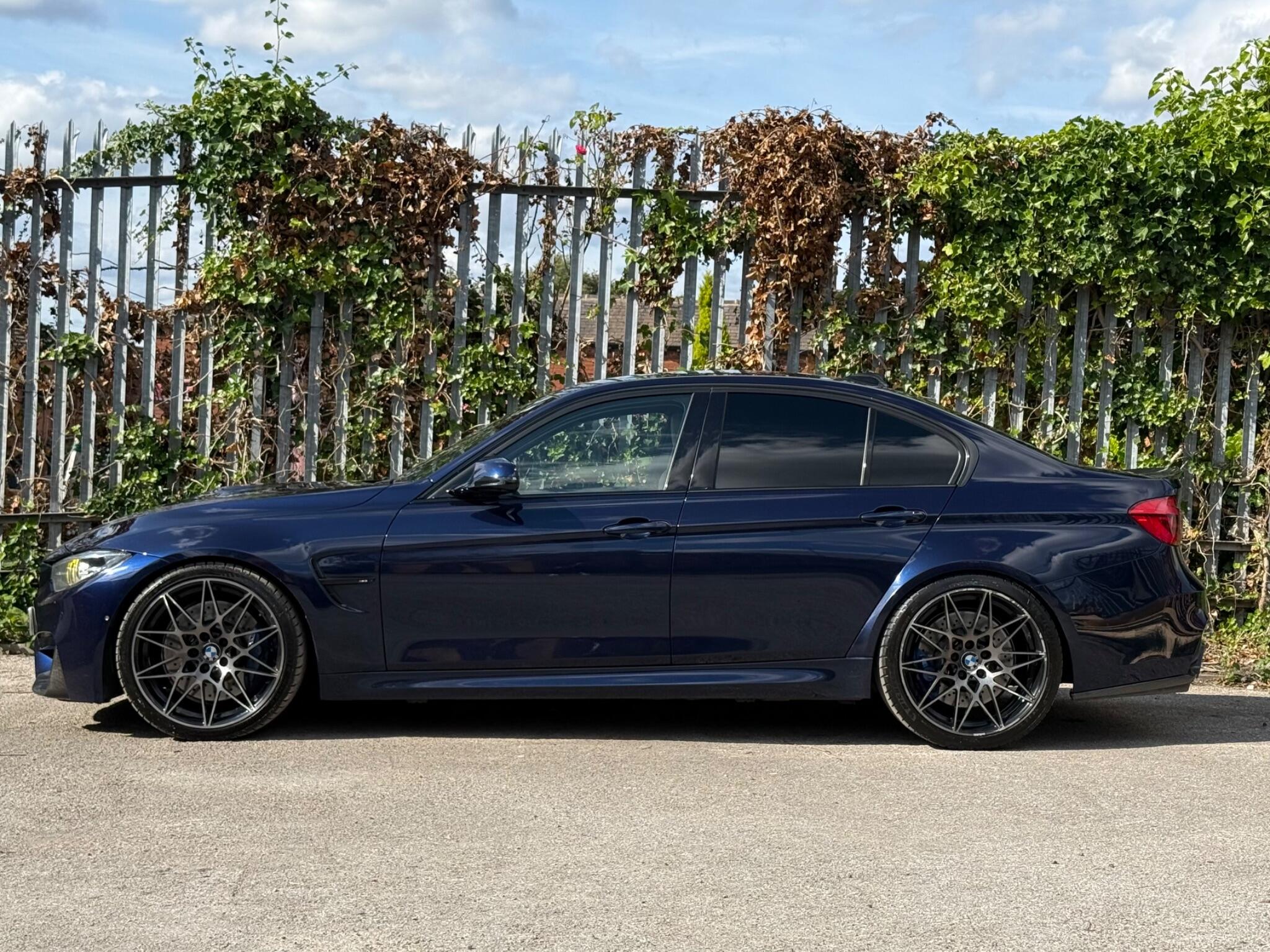 BMW M3 view 5