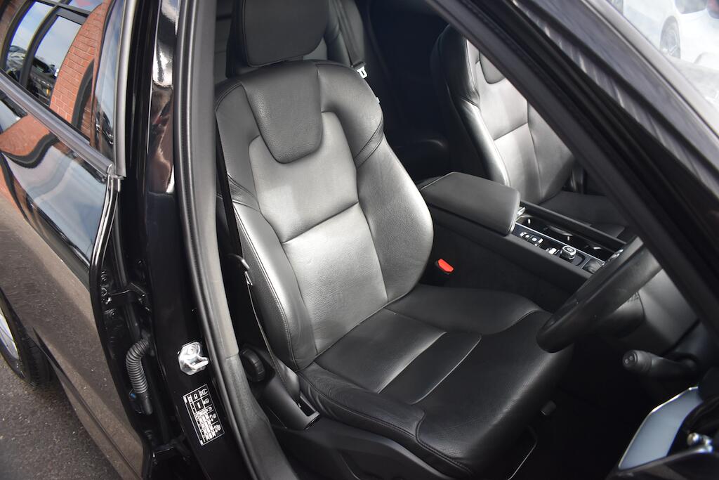Volvo XC60 view 20