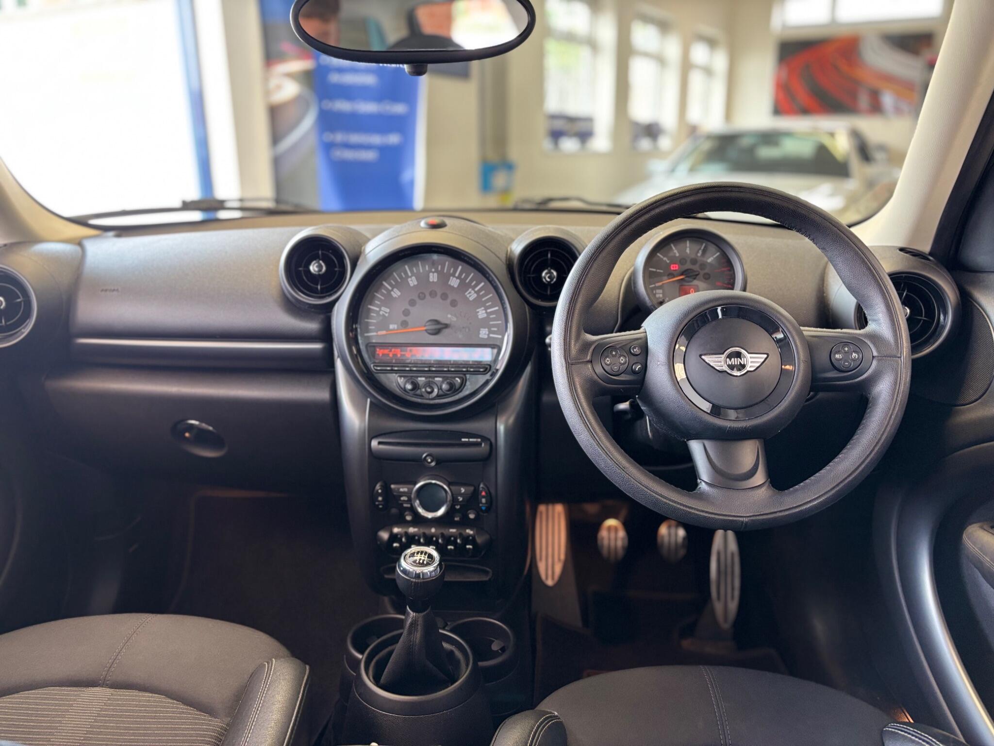 Mini Countryman view 10