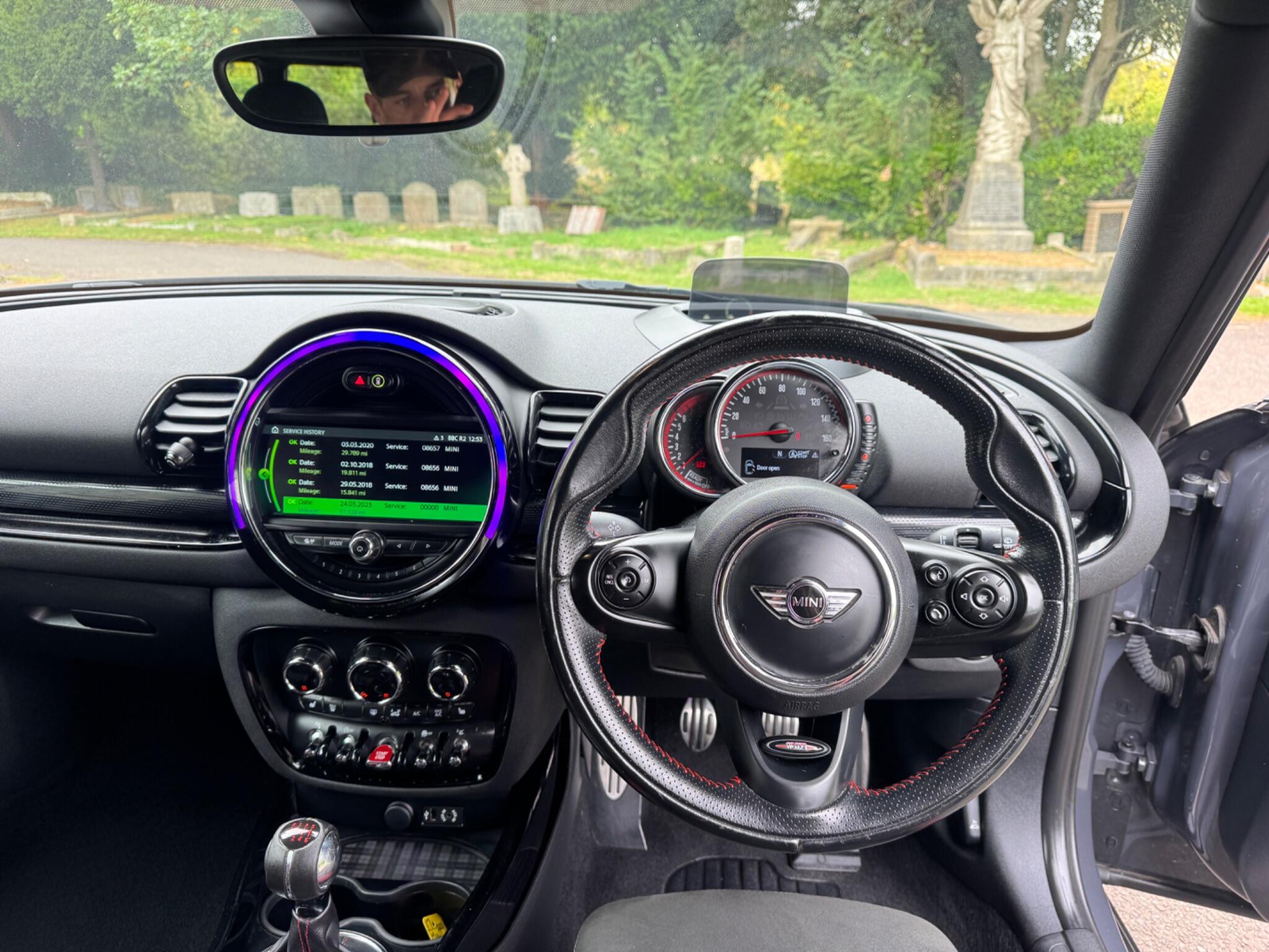 Mini Clubman view 25