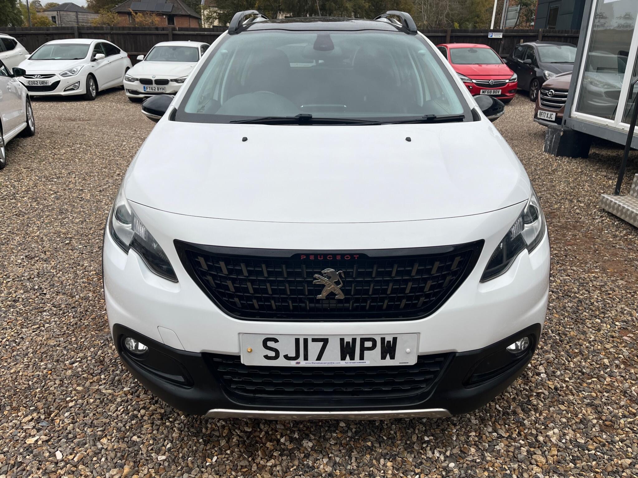 Peugeot 2008 view 2