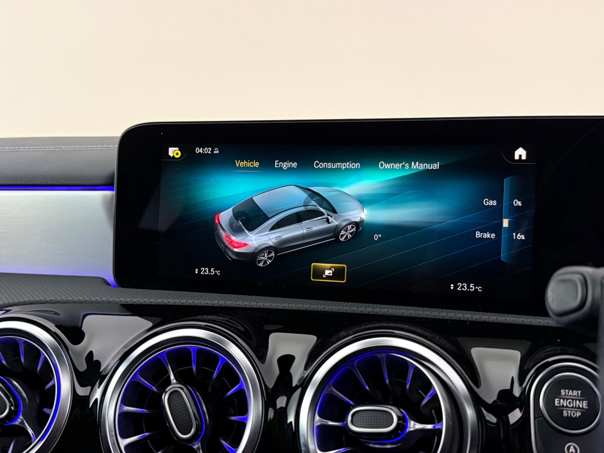 Mercedes-Benz Cla view 25
