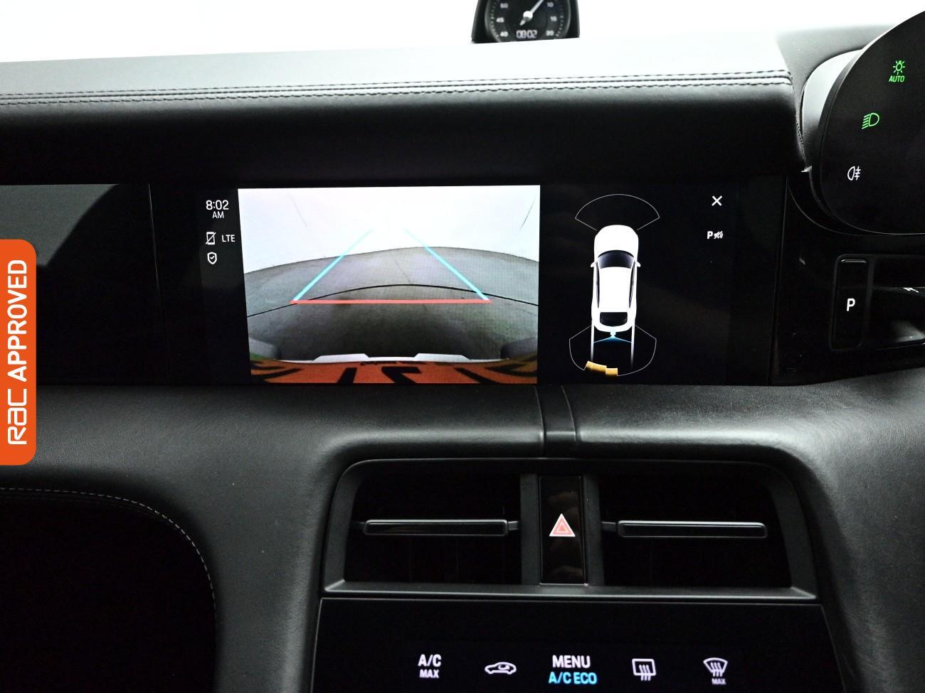 Porsche Taycan view 15