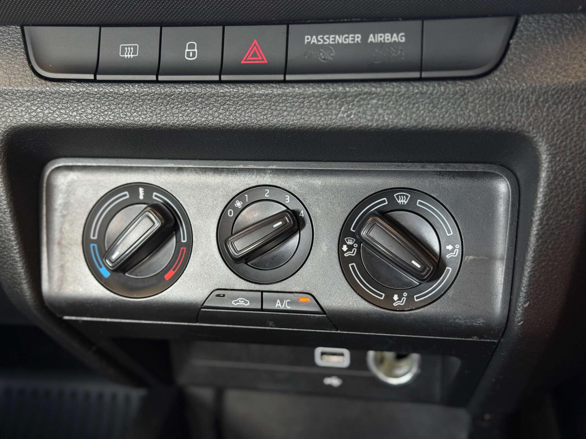 Skoda Fabia view 21