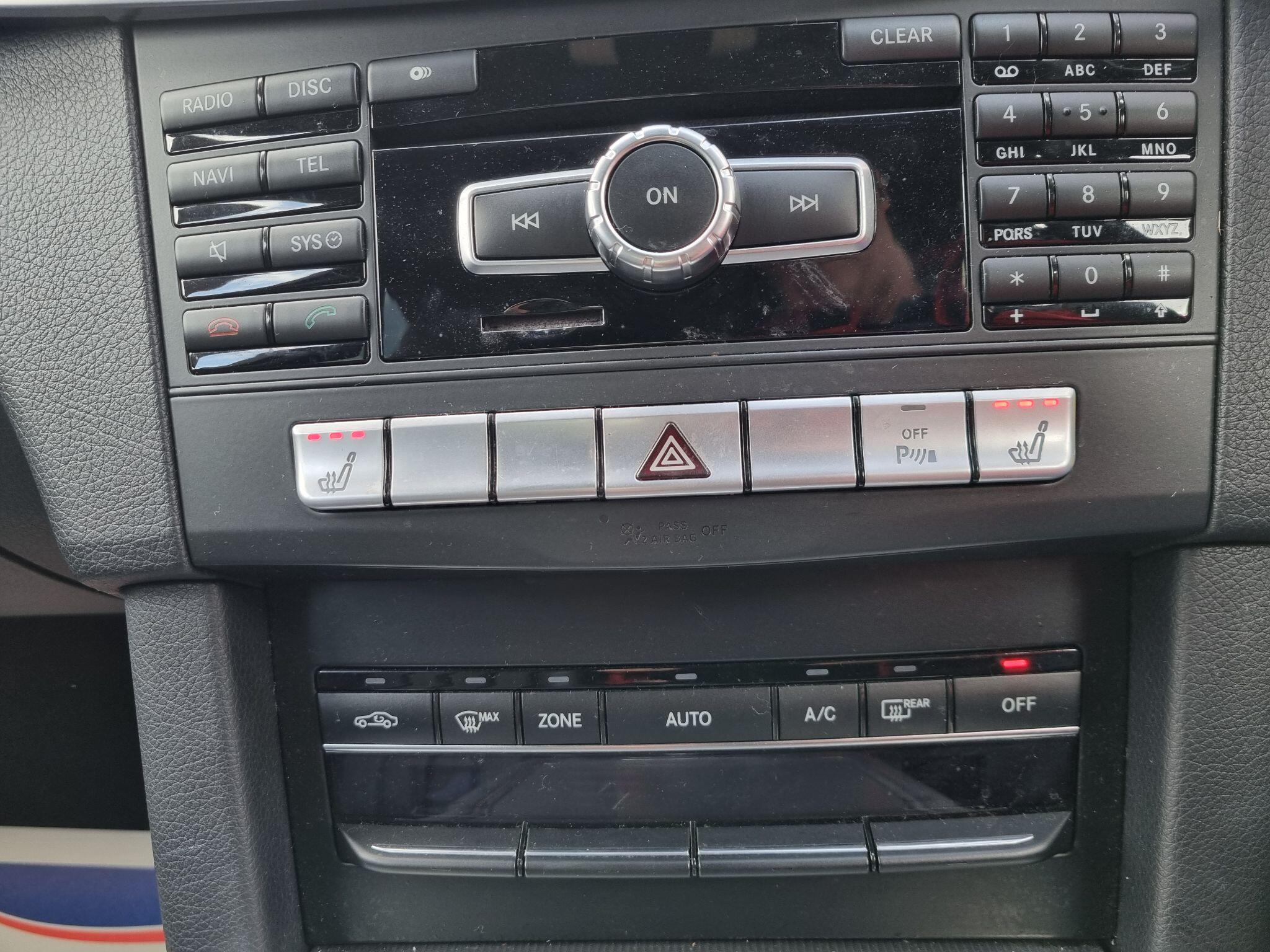 Mercedes-Benz E Class view 64