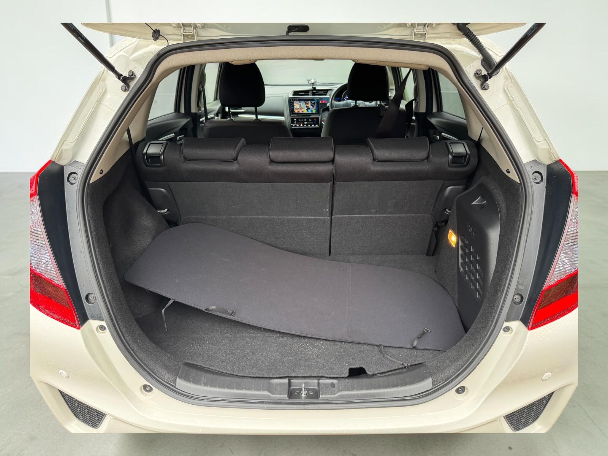 Honda Jazz view 35